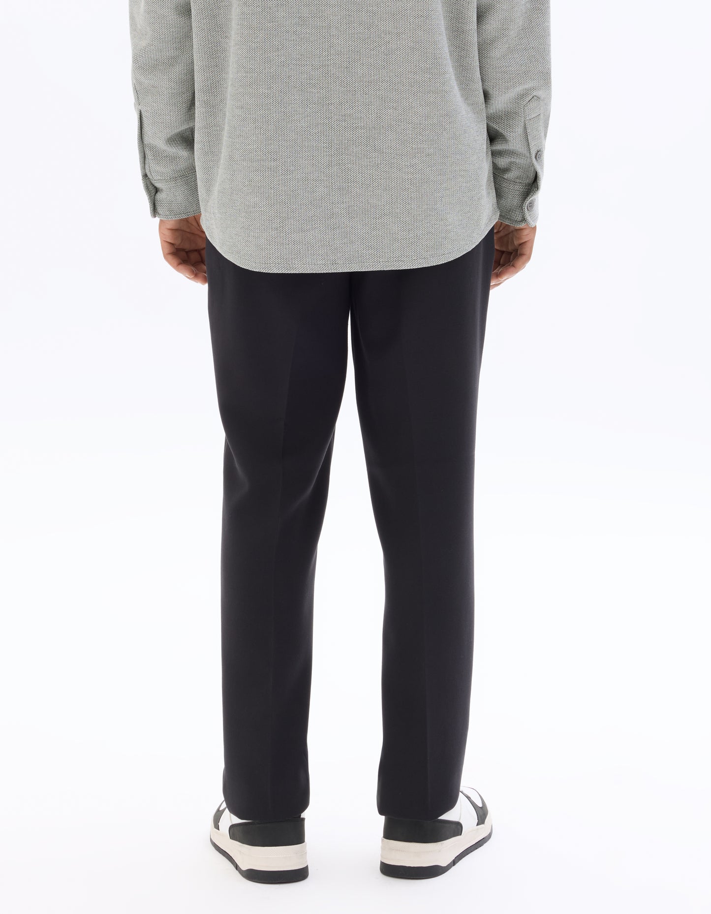 Straight Fit Poly-Viscose Solid  Casual Trouser - Black