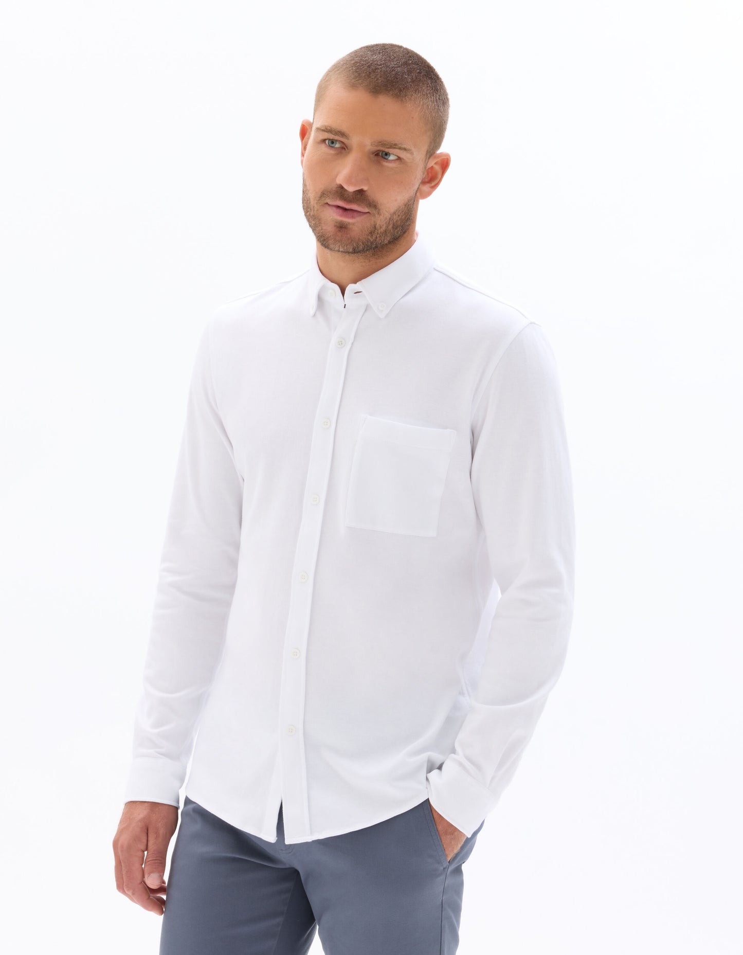 Regular Fit 100% Cotton Solid Spread collar Shirts