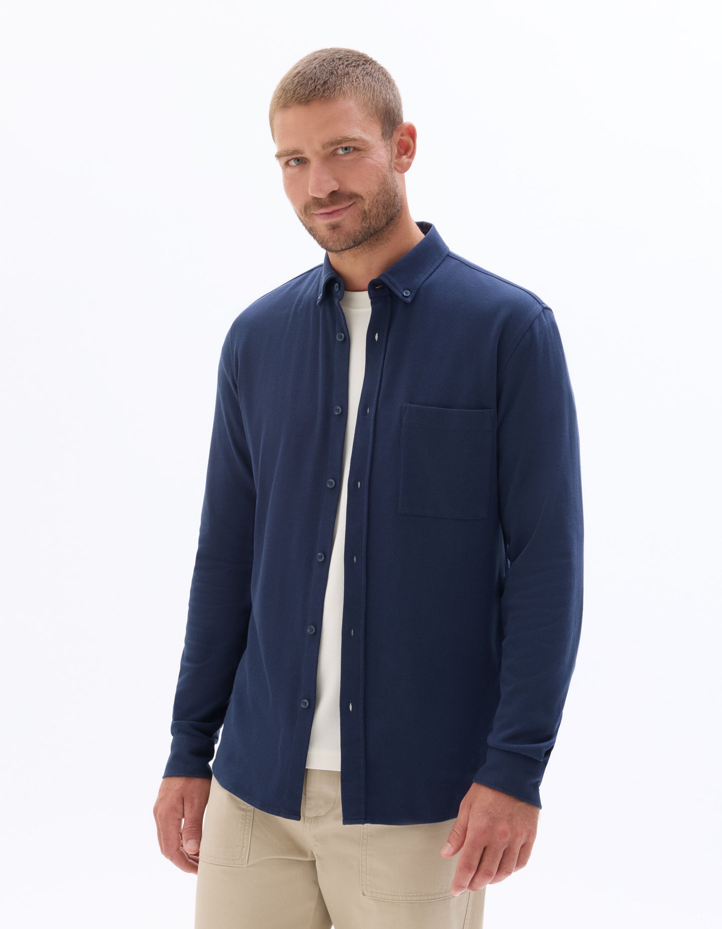 Regular Fit 100% Cotton Solid Spread collar Shirts