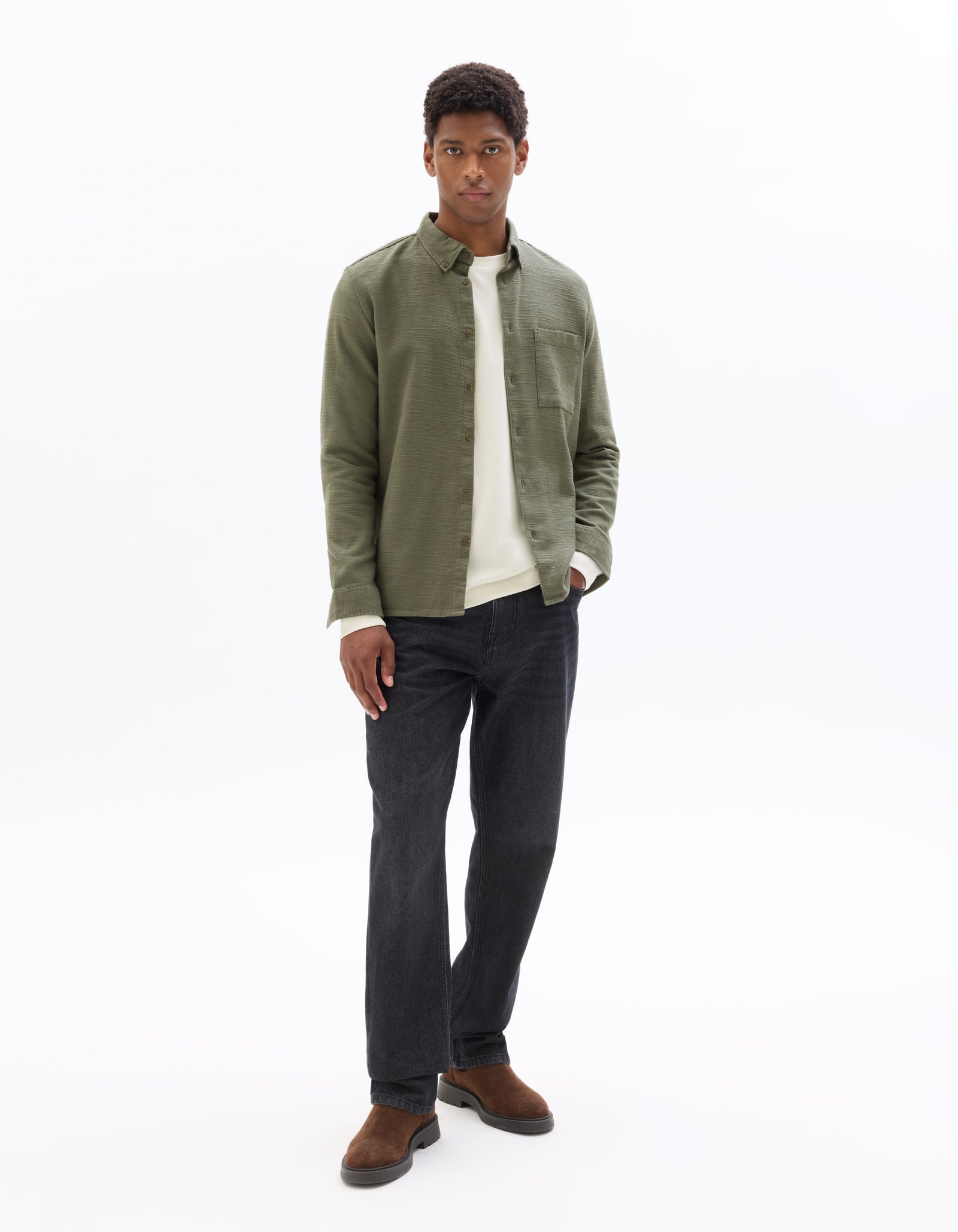 Regular Fit 100% Cotton Solid Spread collar Shirts