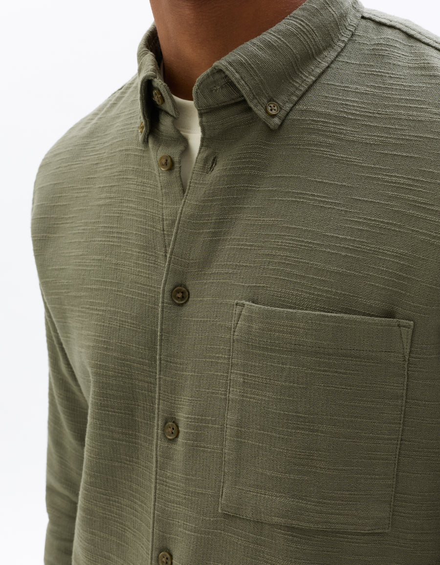 Regular Fit 100% Cotton Solid Spread collar Shirts
