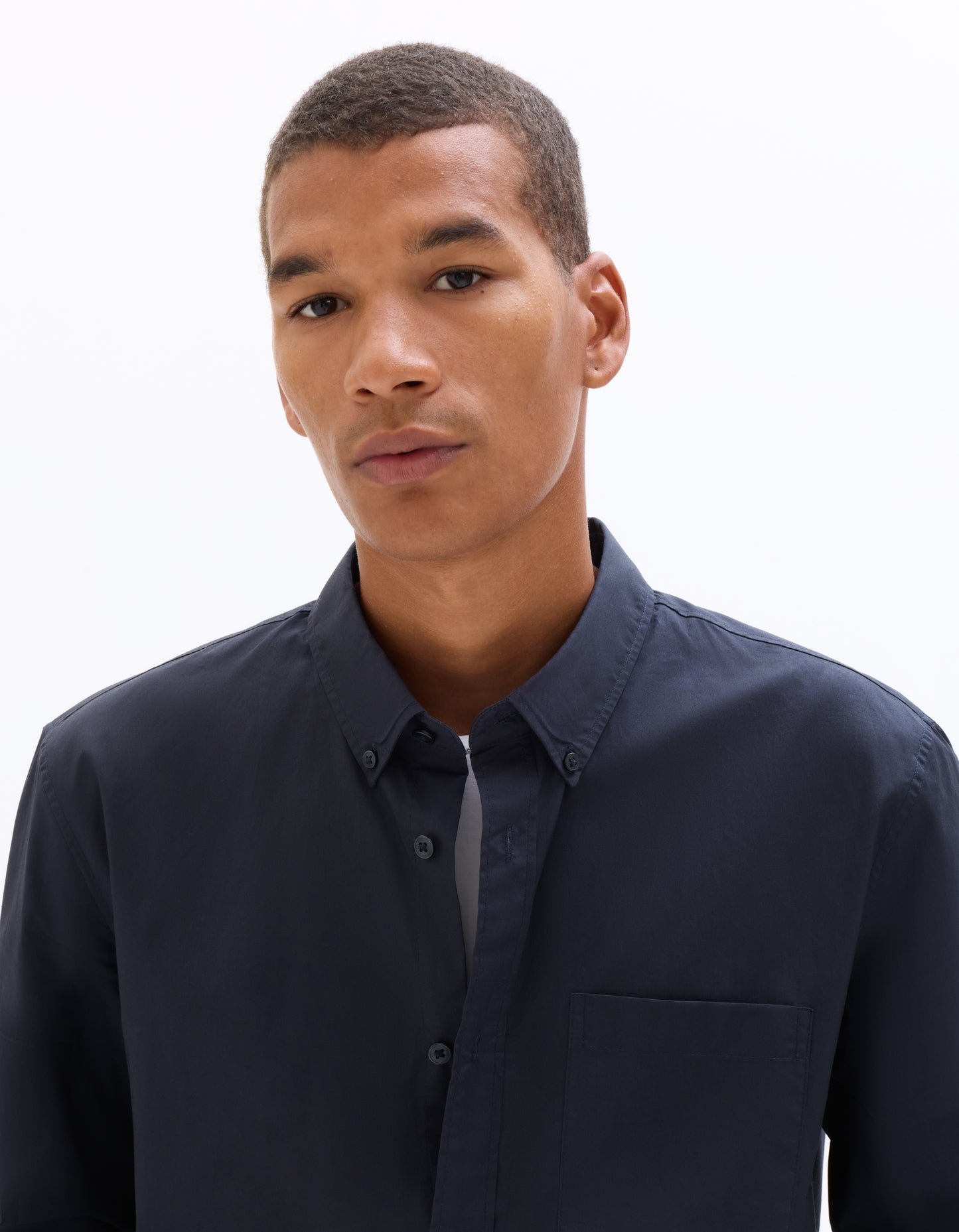 Regular Fit 100% Cotton Spread Collar Shirt - Navy Blue
