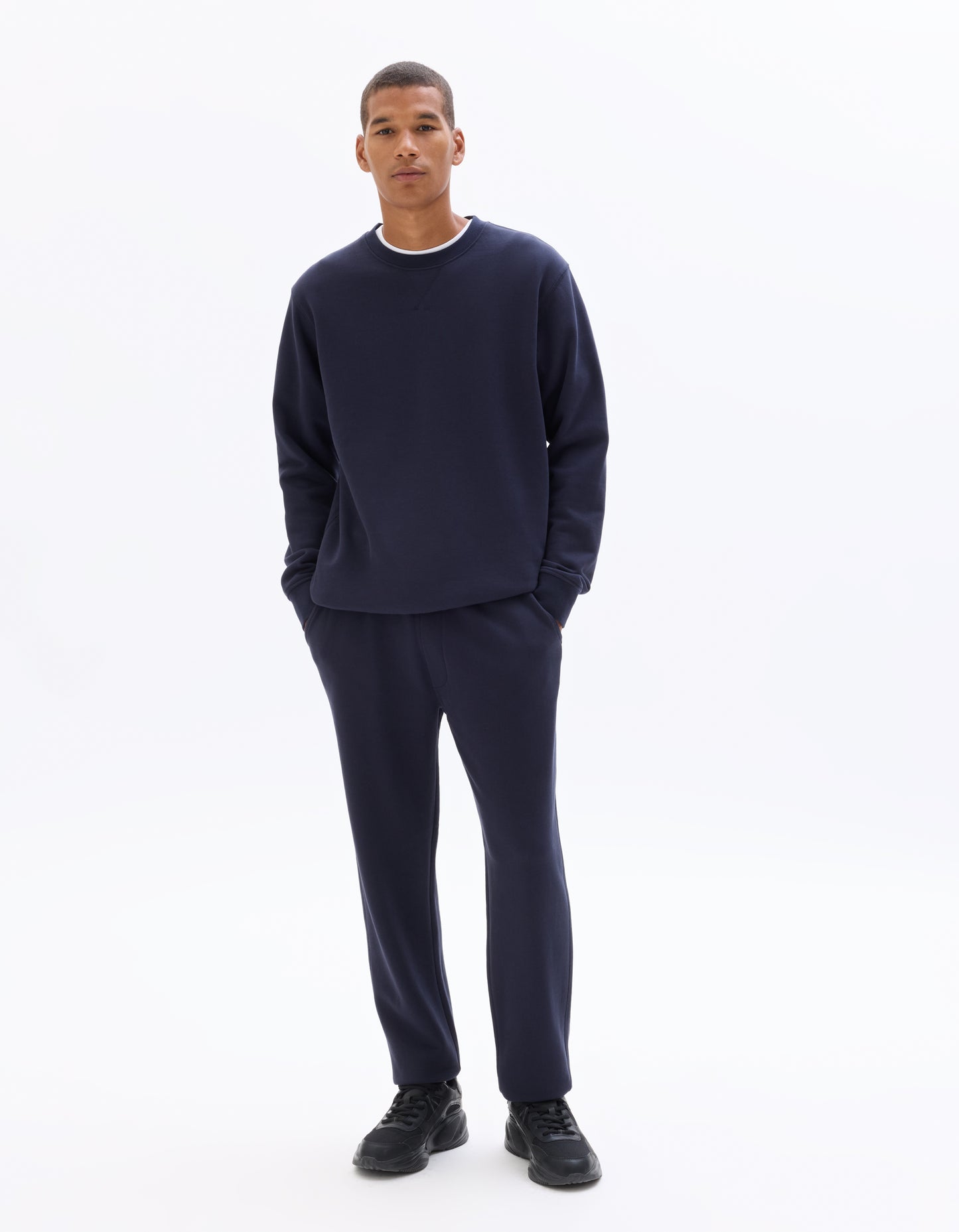 Regular Fit 100% Cotton Solid Casual Trouser