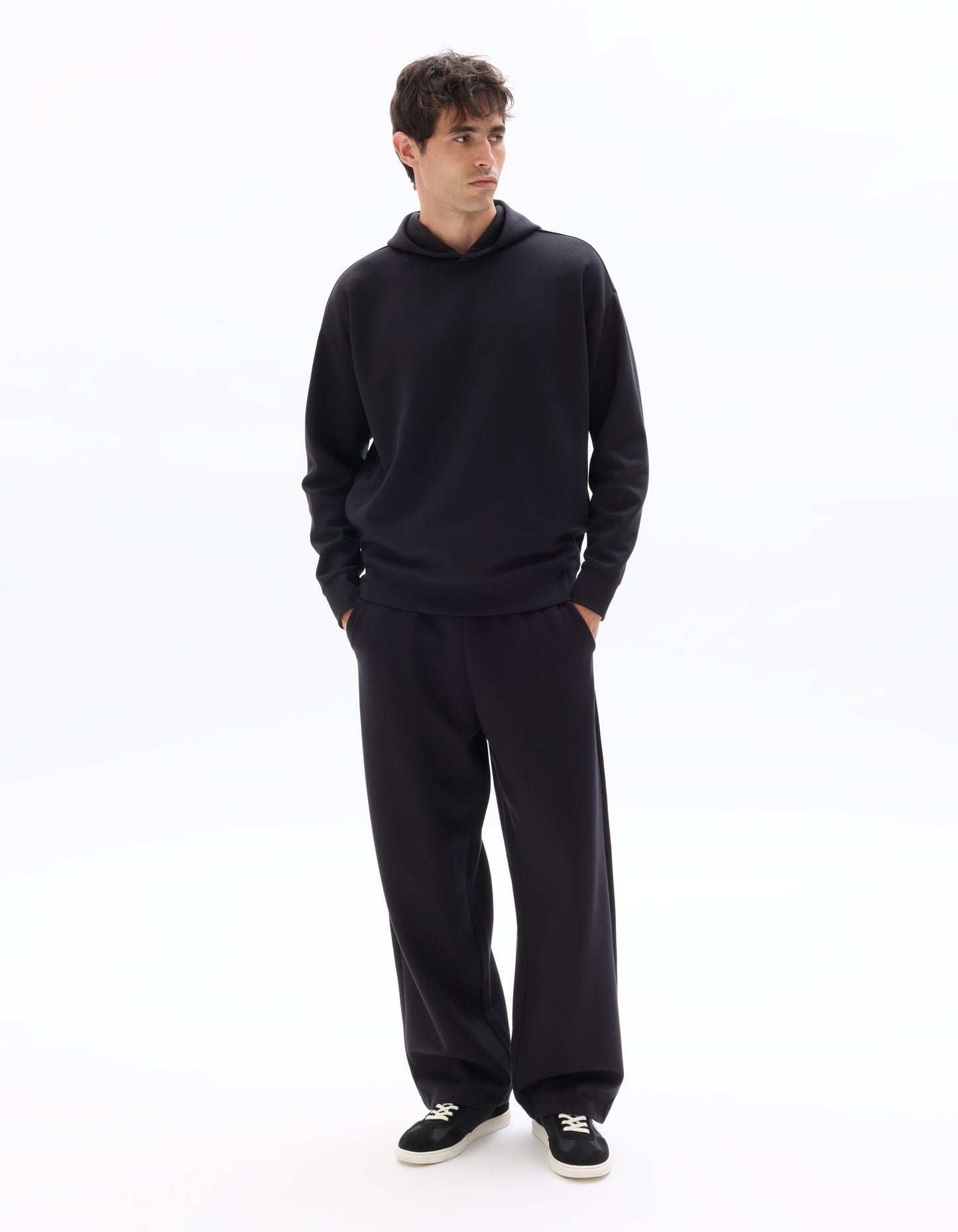 Loose Fit Poly-Cotton Solid Casual Trouser
