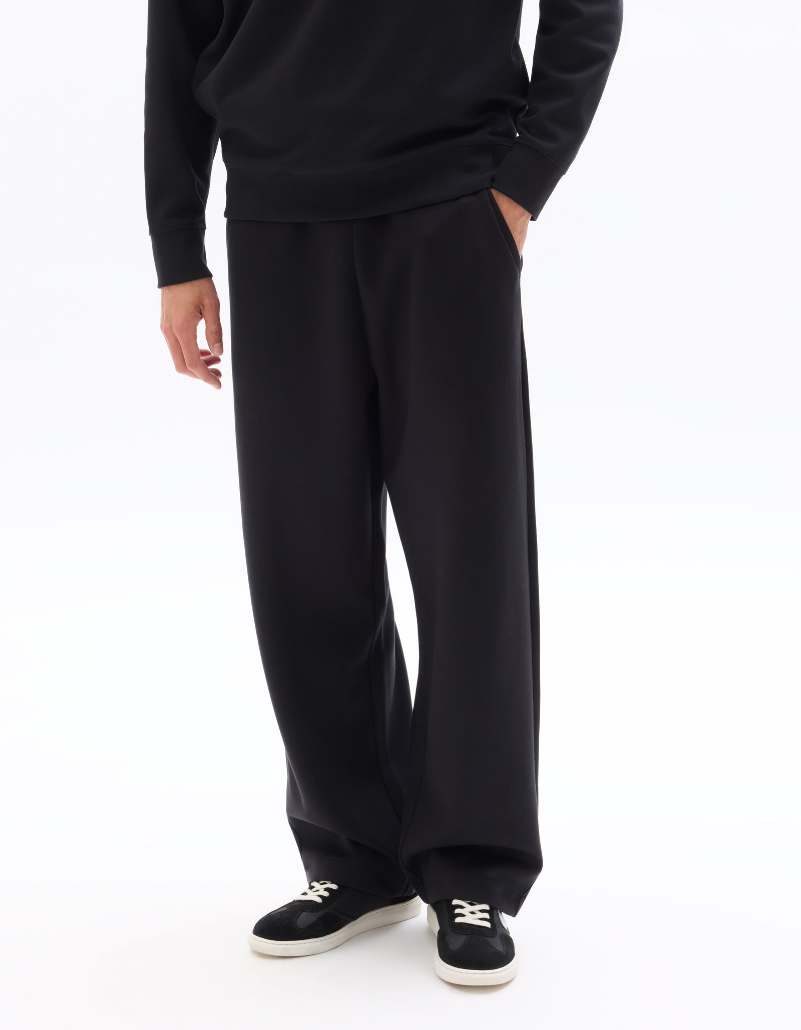 Loose Fit Poly-Cotton Solid Casual Trouser