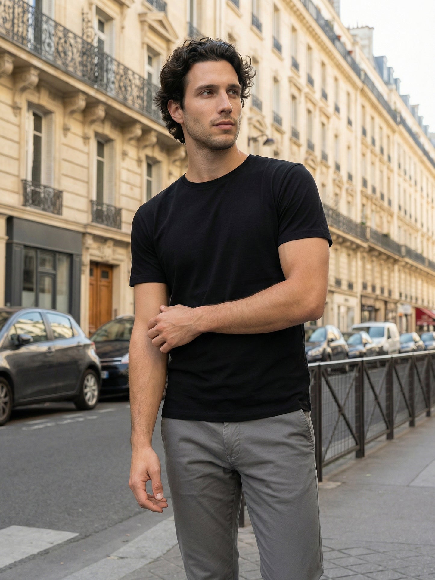 Celio Mens Black Solid Slim Fit Cotton T-Shirts