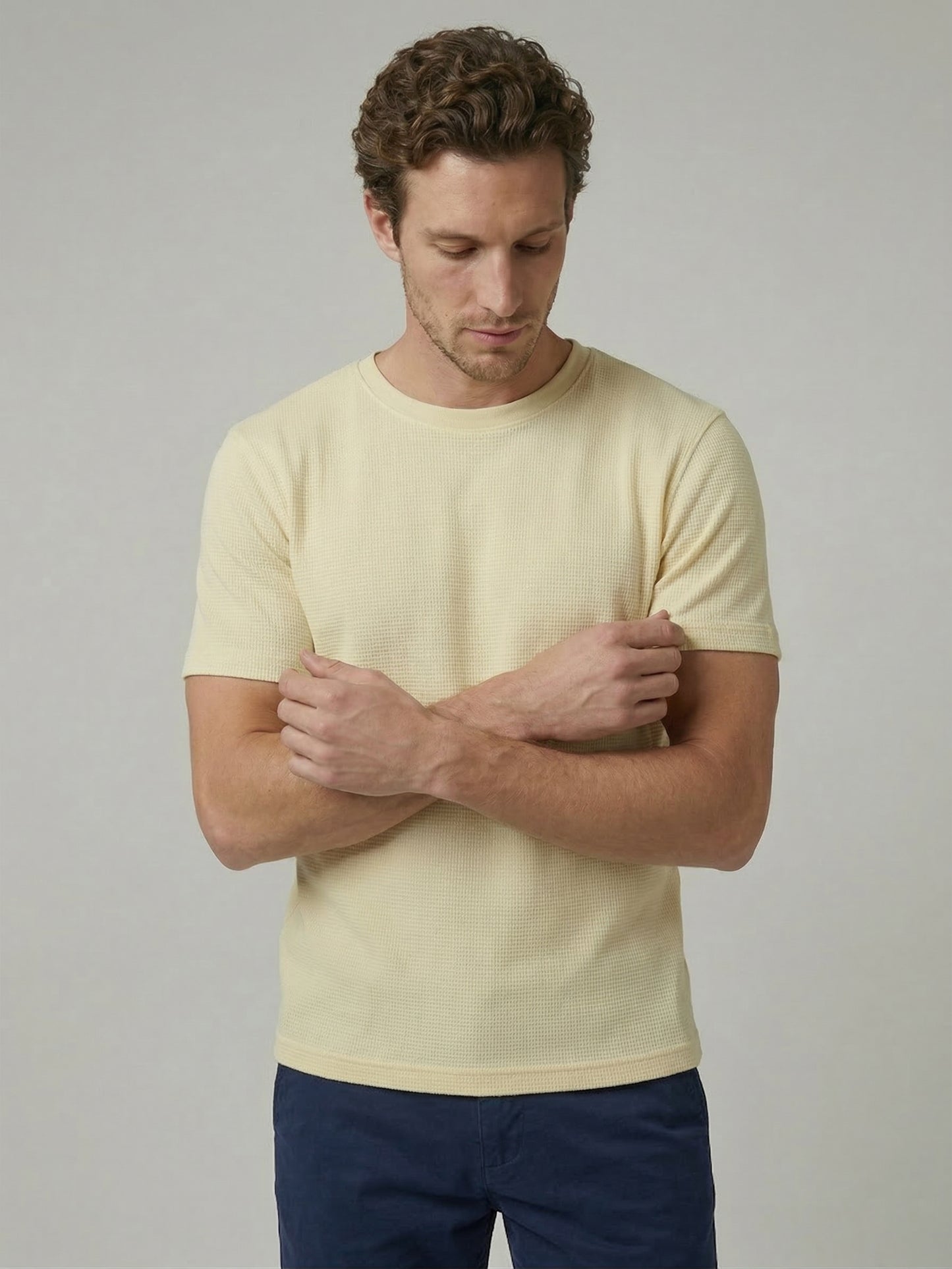 Celio Mens Yellow Structured Regular Fit Cotton T-Shirts