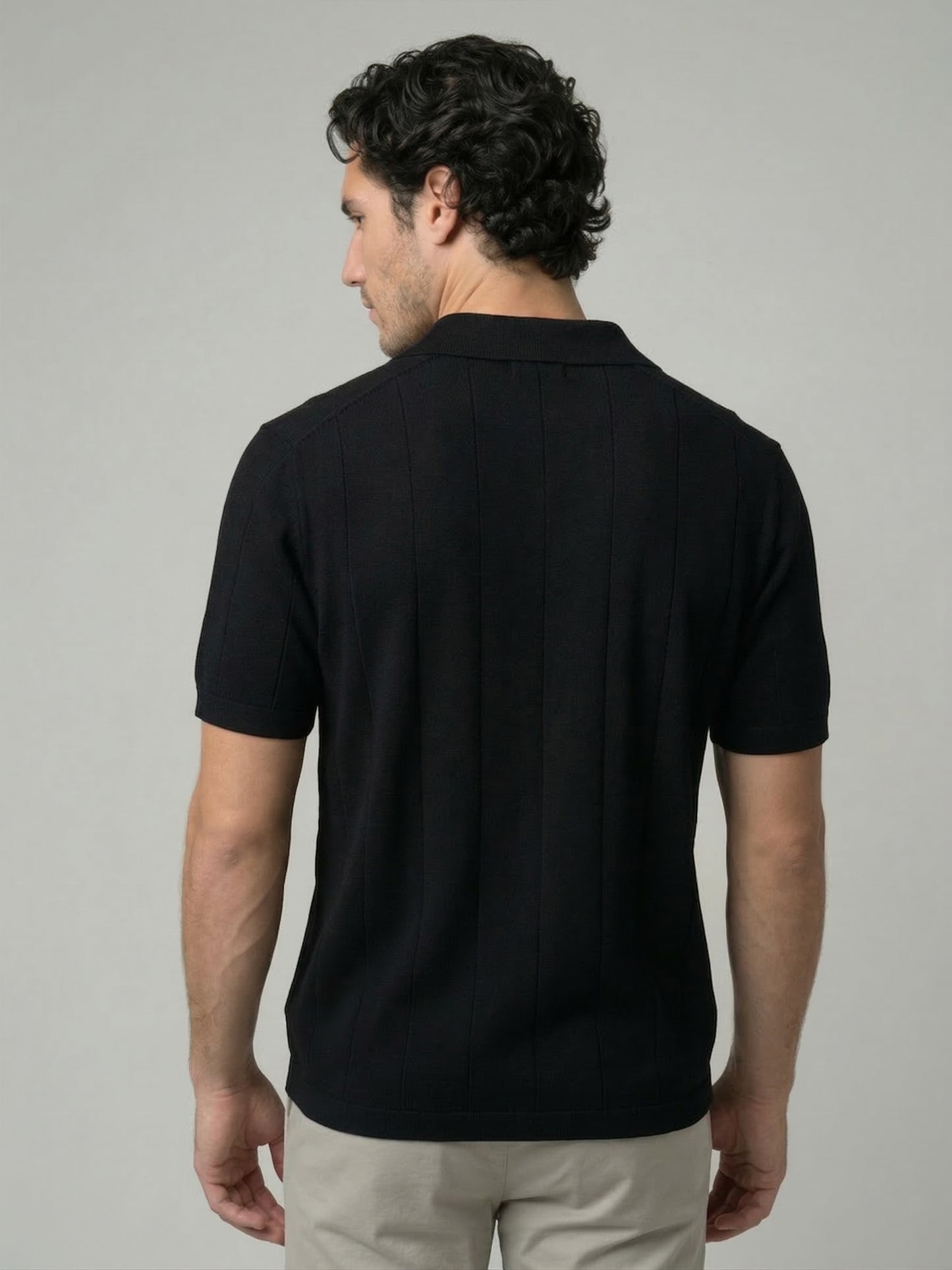 Celio Mens Black Solid Regular Fit Cotton T-Shirts