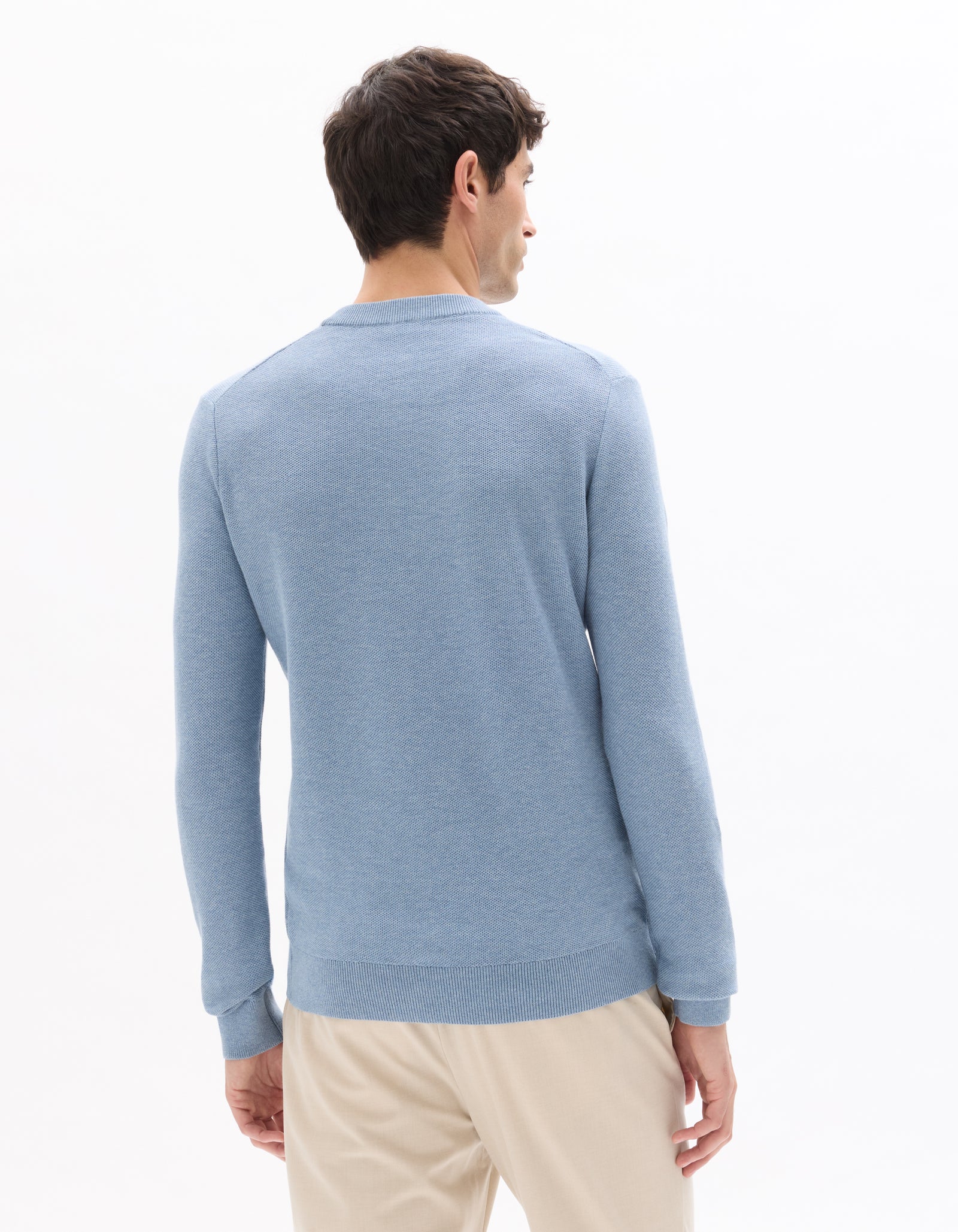 Regular Fit 100% Cotton Solid Crew Neck Sweaters
