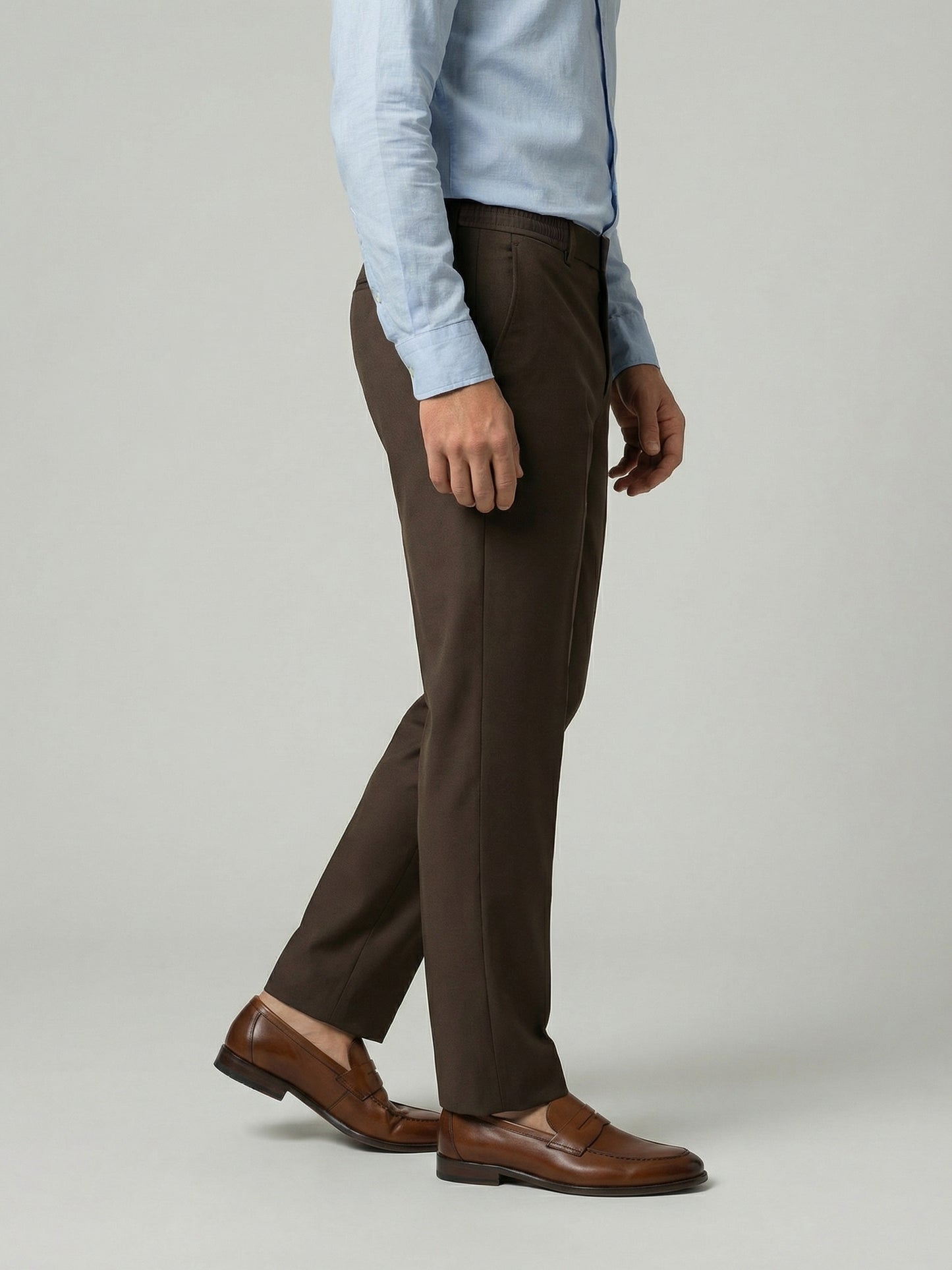 Celio Mens Brown Solid 24H Fit Polyester Casual Trouser