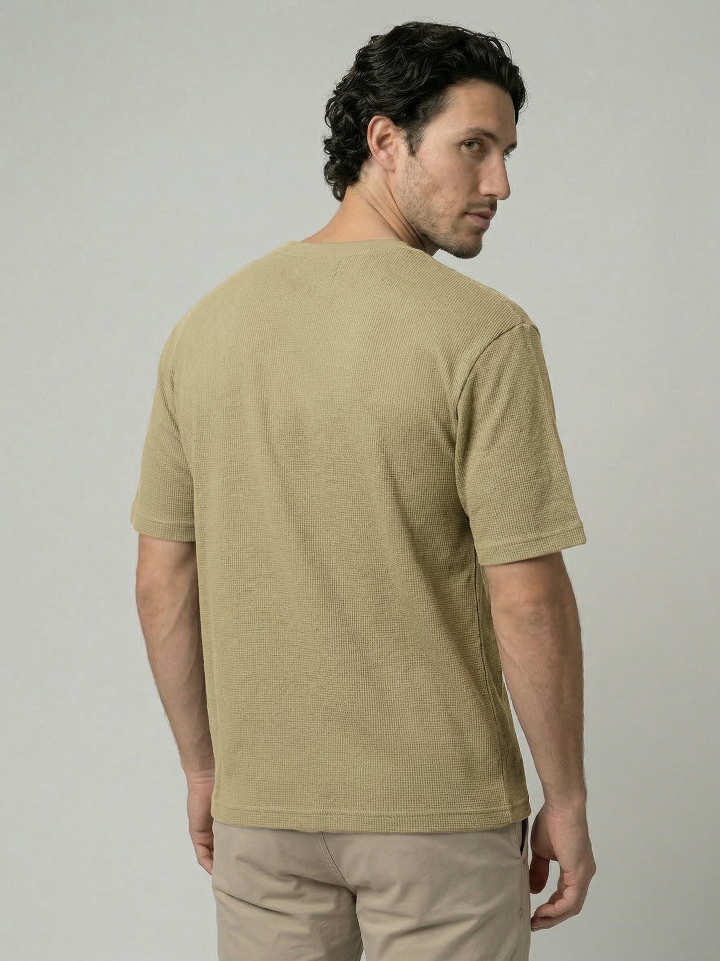 Celio Mens Olive Structured Regular Fit Cotton T-Shirts
