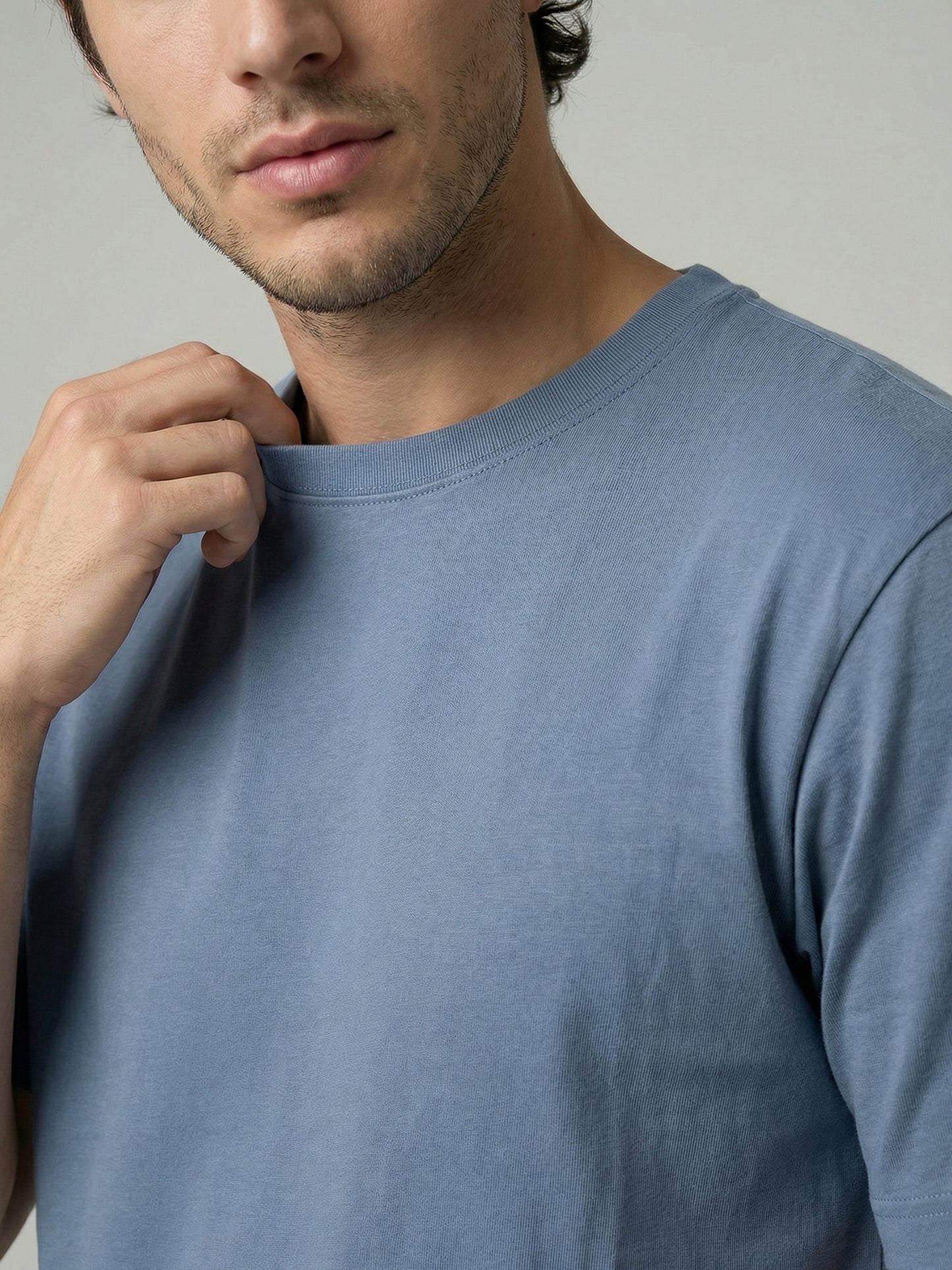 Celio Mens Blue Solid Slim Fit Cotton T-Shirts