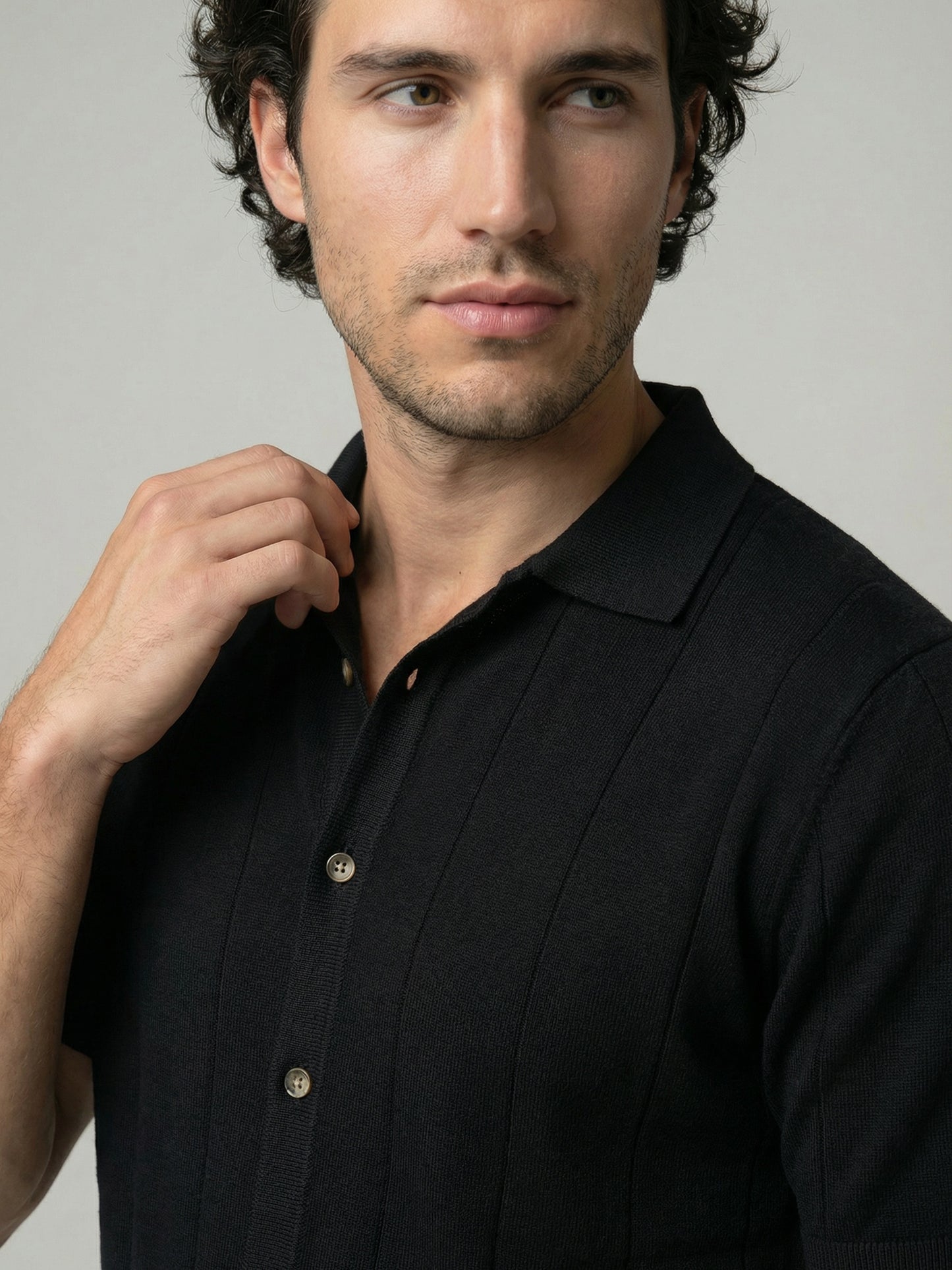 Celio Mens Black Solid Regular Fit Cotton T-Shirts