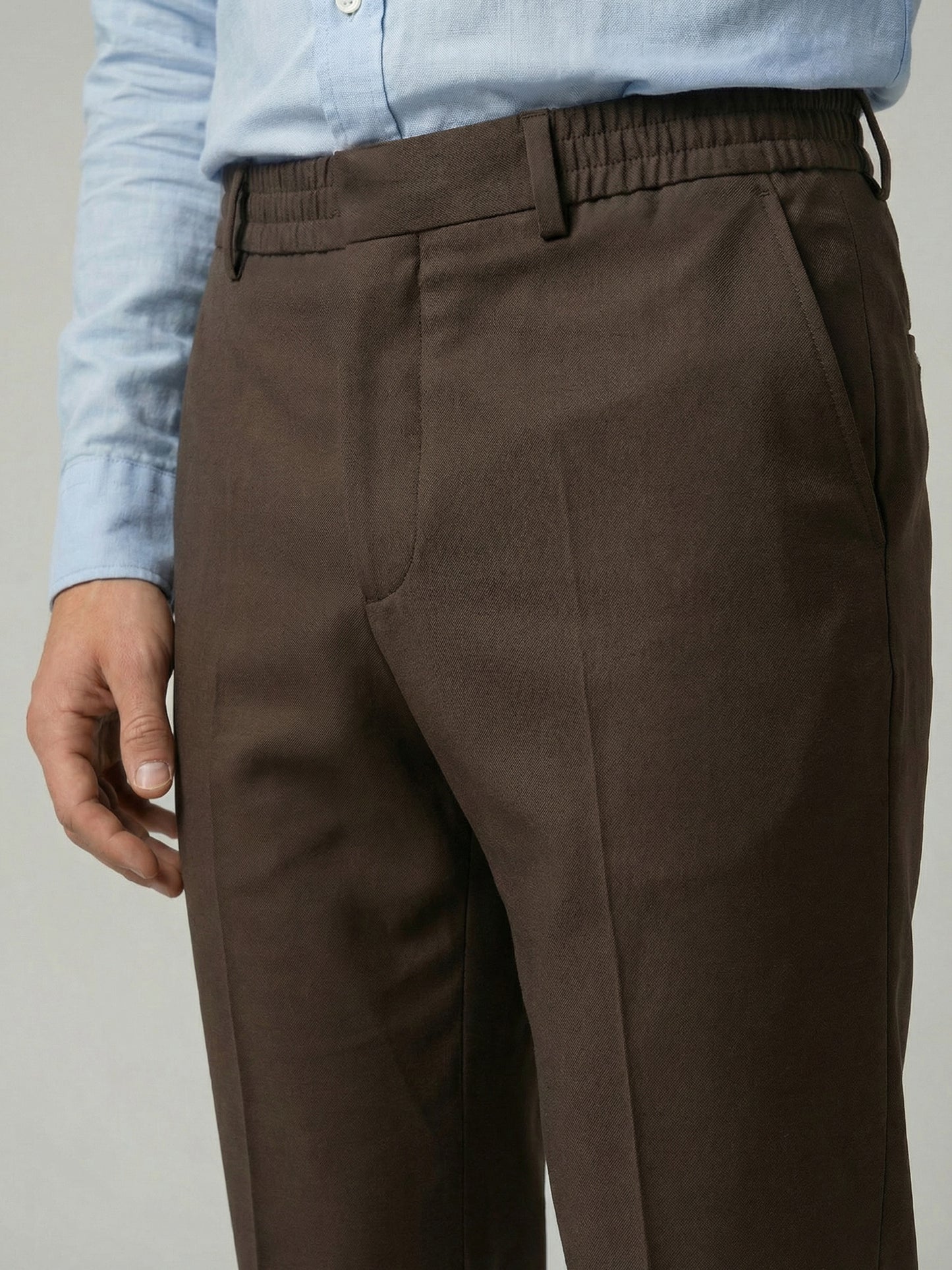 Celio Mens Brown Solid 24H Fit Polyester Casual Trouser