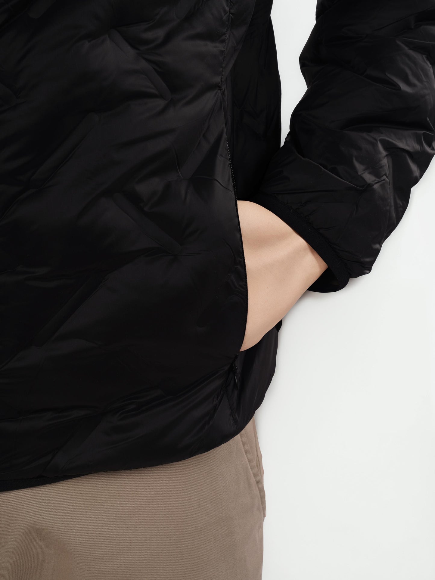 Black Solid Polyamide Jacket