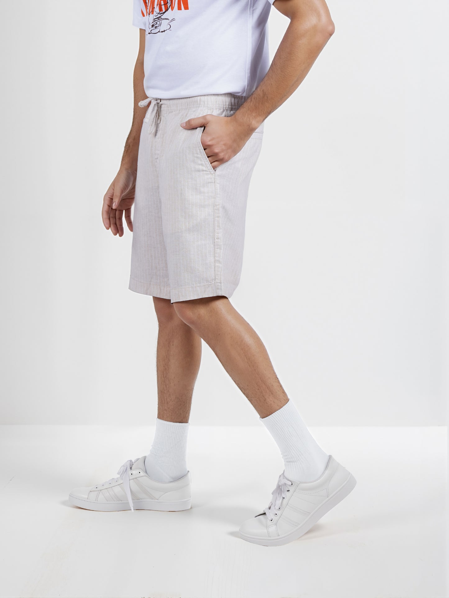 Celio* Men Beige Solid Regular Fit Linen Shorts