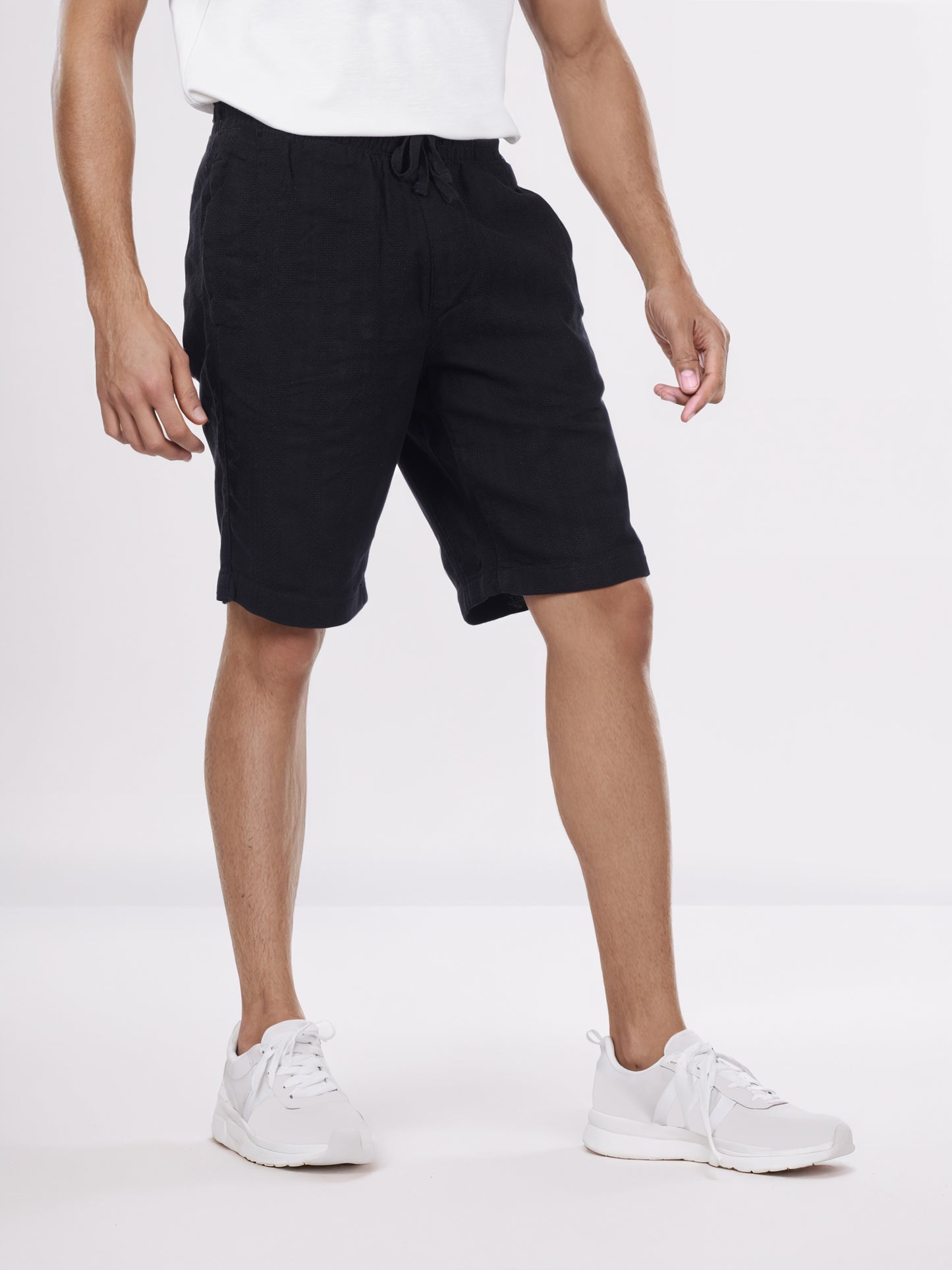 Celio* Men Black Solid Straight Fit Cotton Shorts