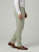 Celio Mens Green Solid Straight Fit Linen Casual Trouser