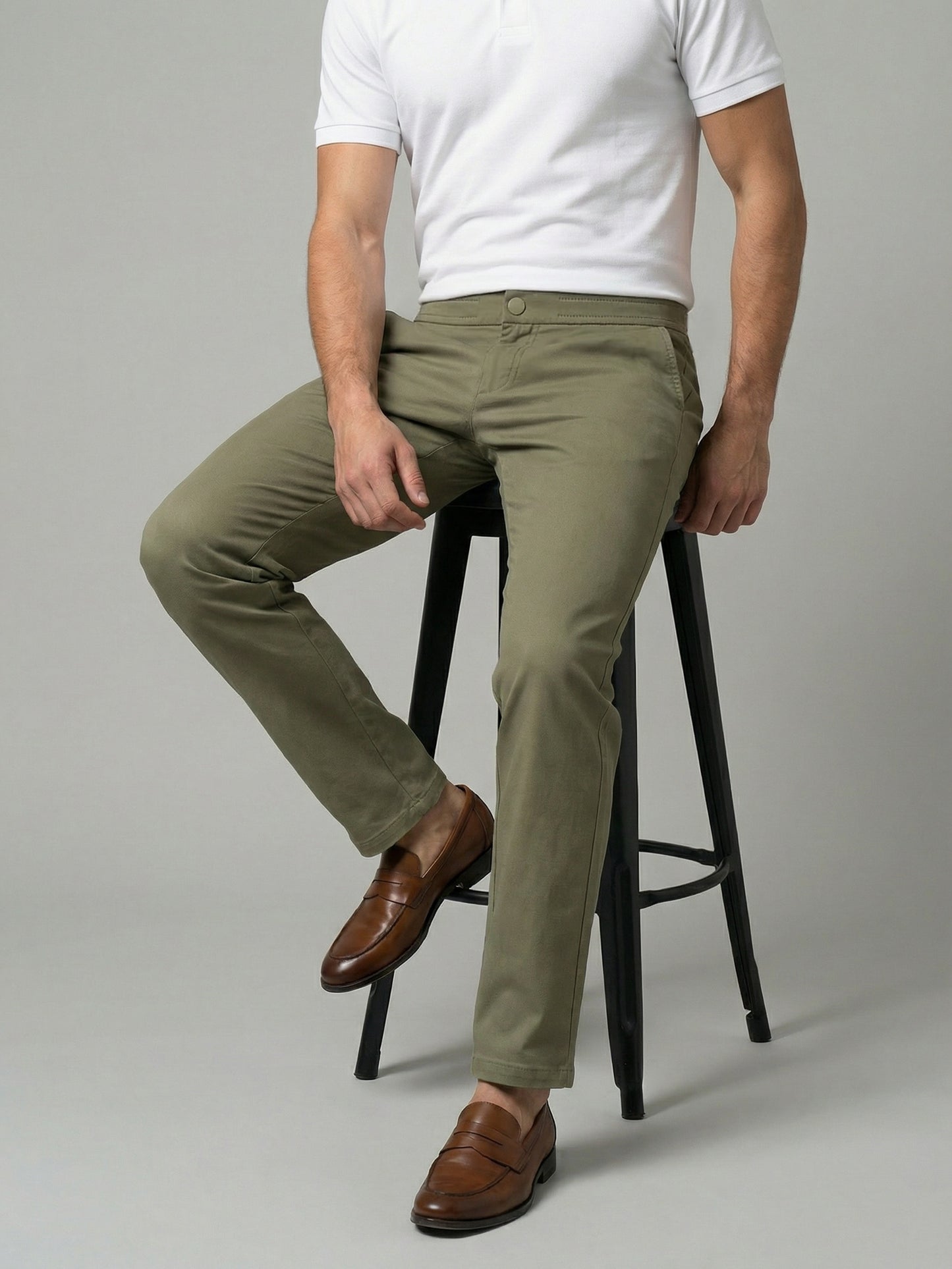 Celio Mens Olive Dobby Slim Fit Polyester Casual Trouser