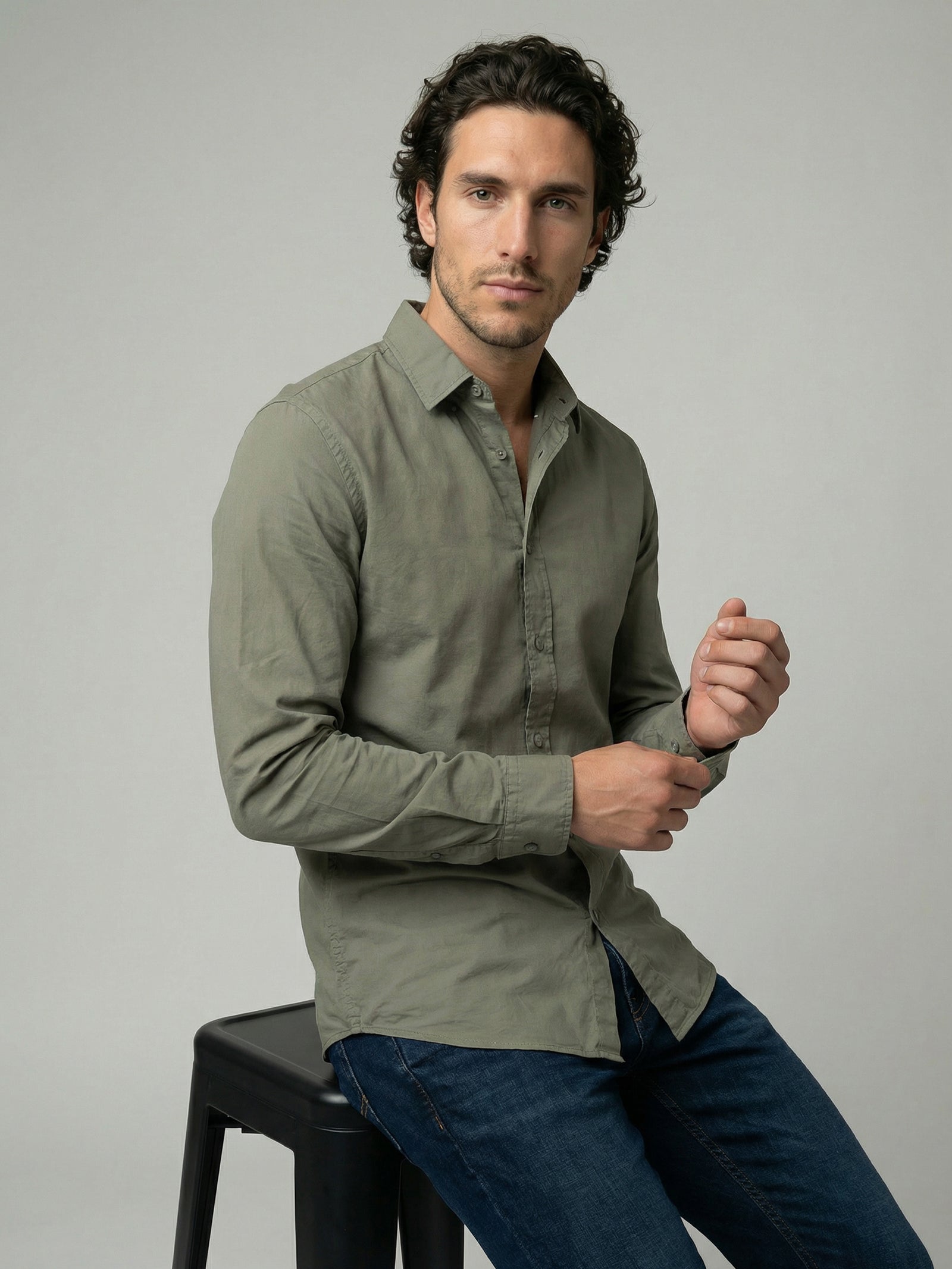 Celio Mens Olive Solid Regular Fit Cotton Shirts