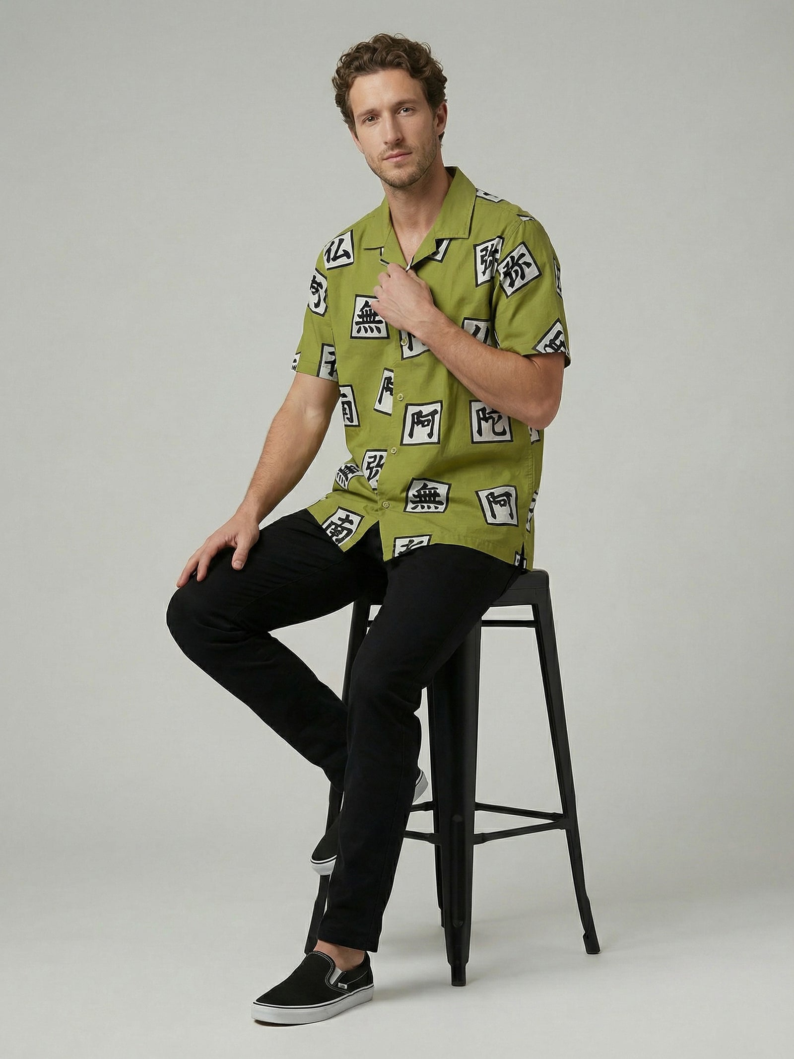 Celio Mens Green Printed Regular Fit Cotton Shirts