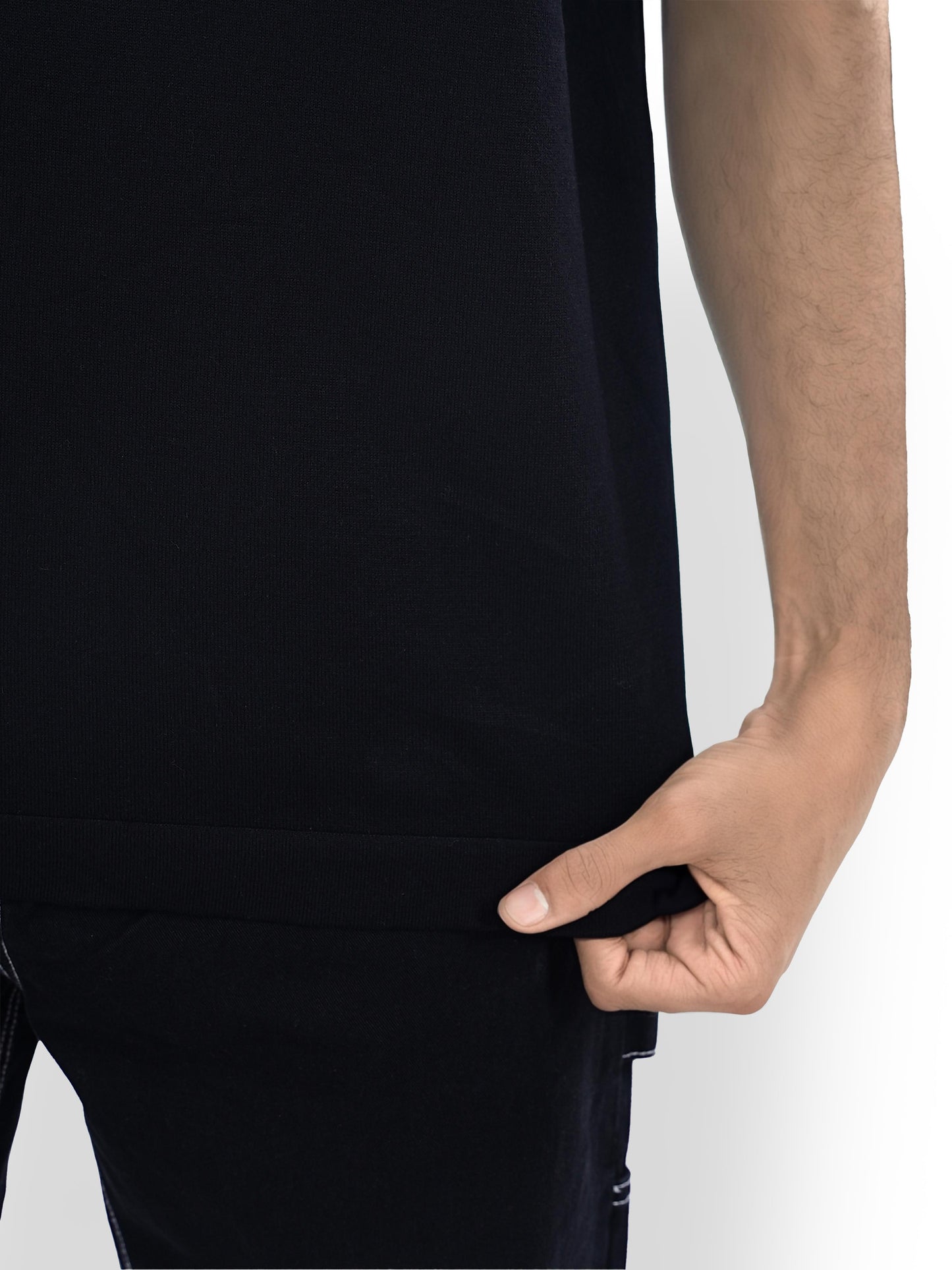 Black Solid Viscose T-shirt