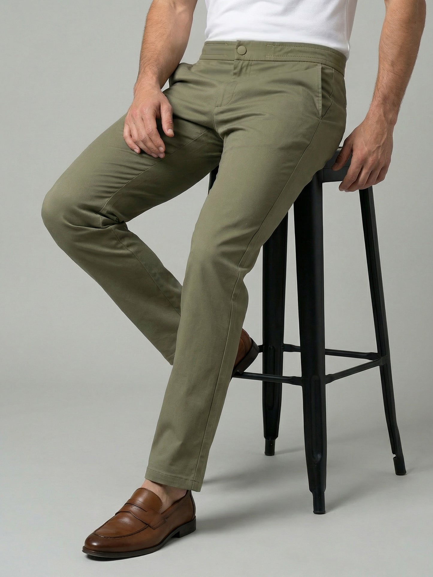 Celio Mens Olive Dobby Slim Fit Polyester Casual Trouser