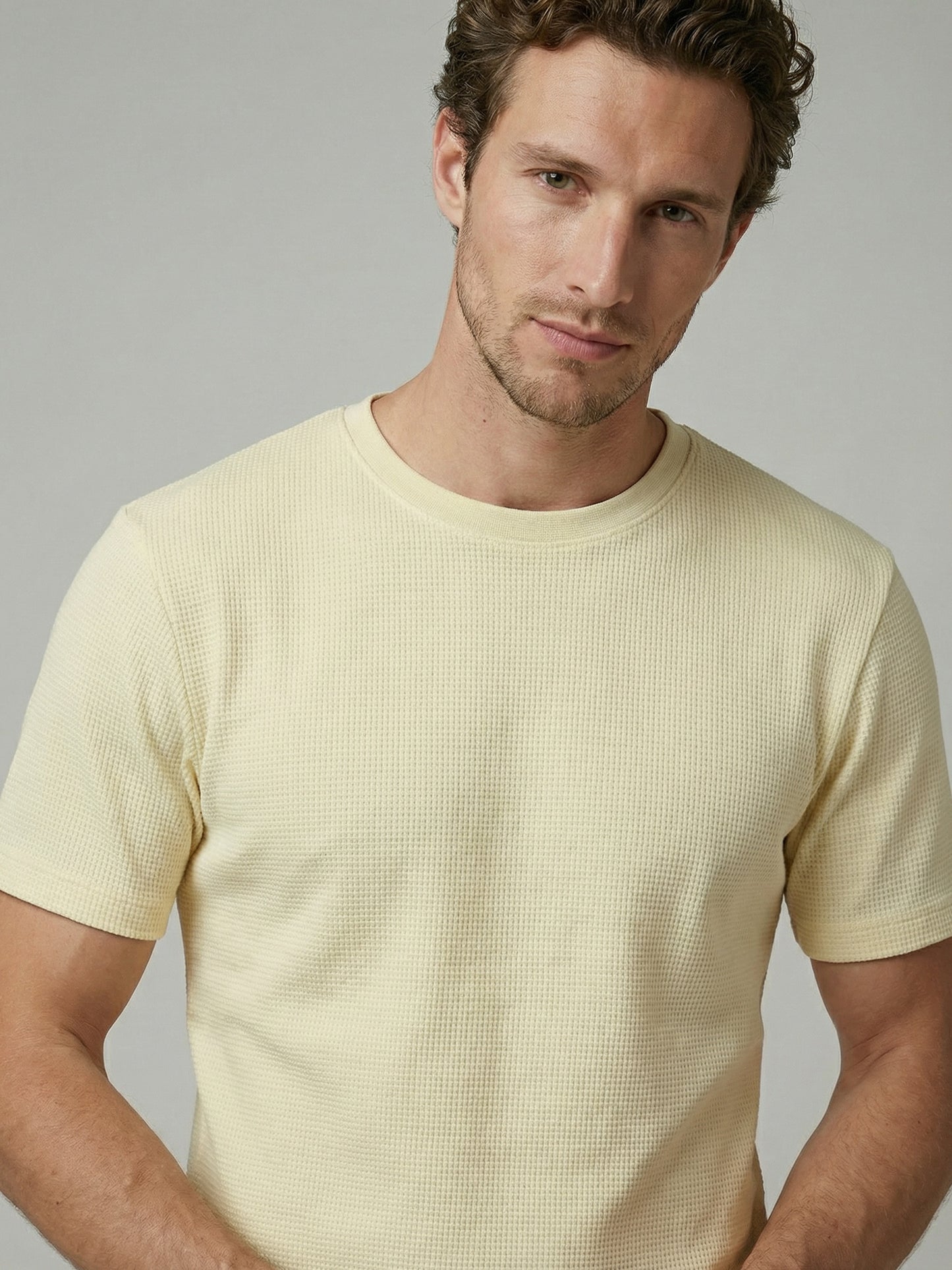 Celio Mens Yellow Structured Regular Fit Cotton T-Shirts