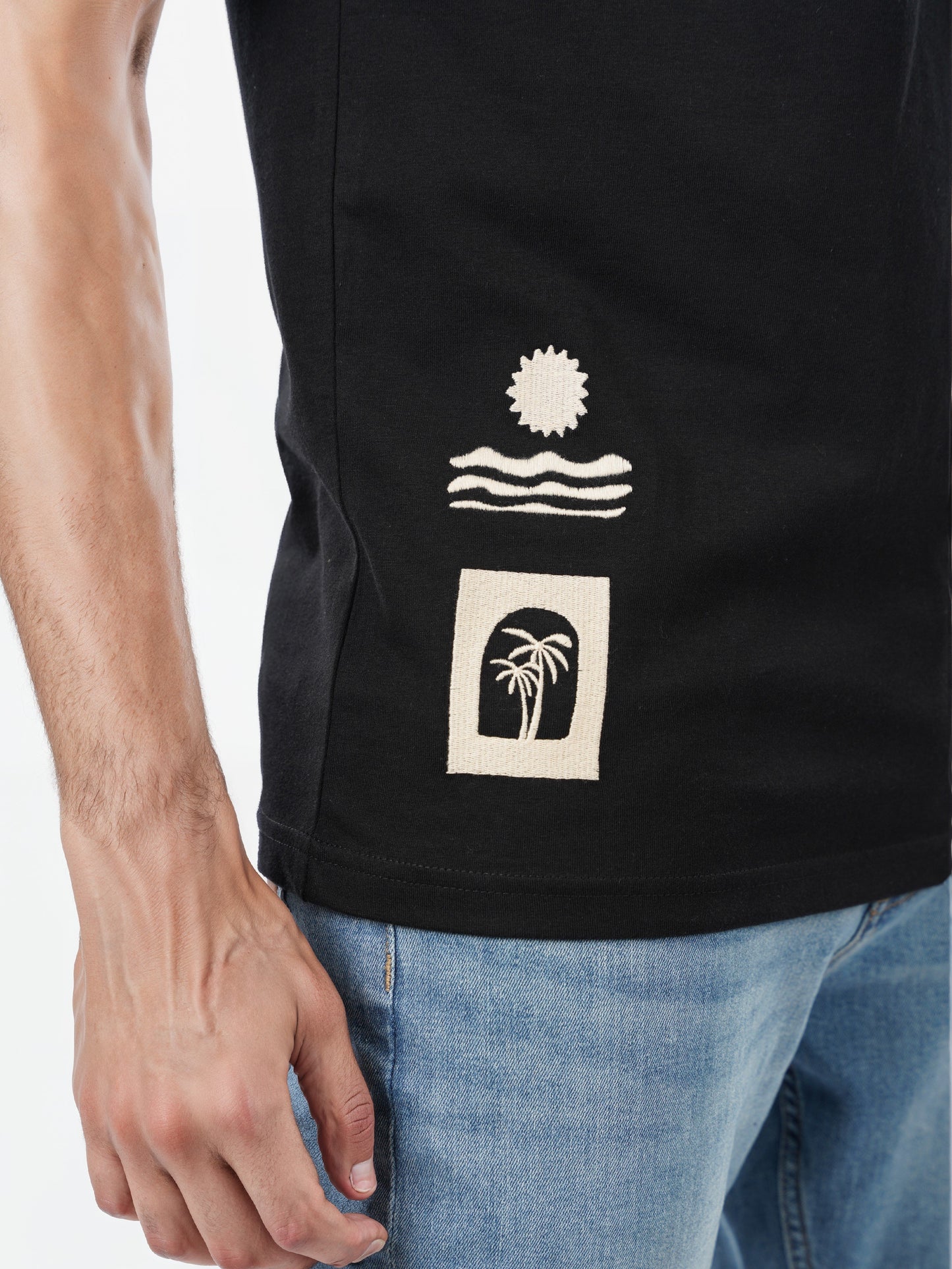 Celio* Embroidered Boxy Fit Cotton Black T-Shirts