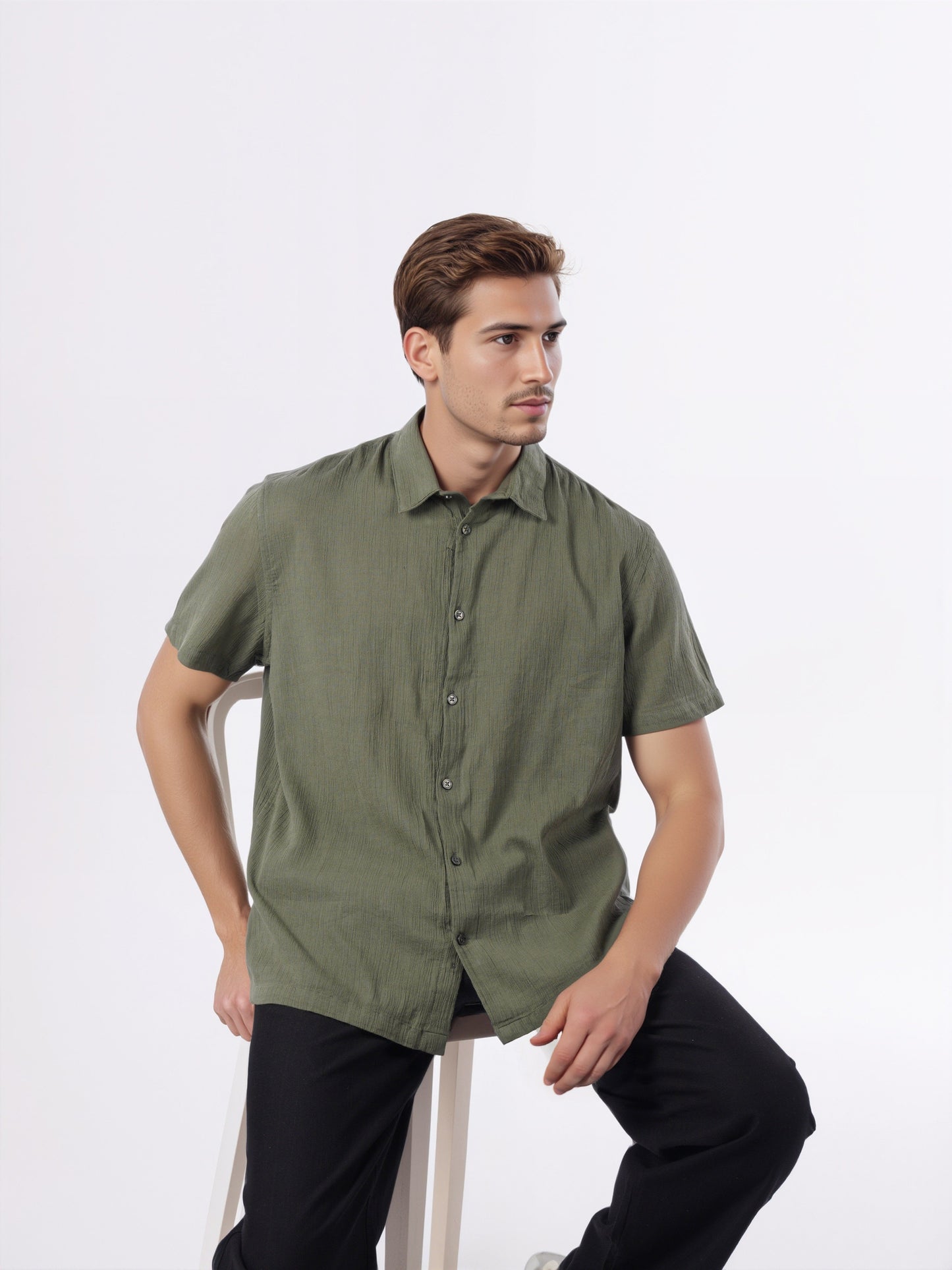 Celio* Men Olive Solid Regular Fit Cotton Shirts