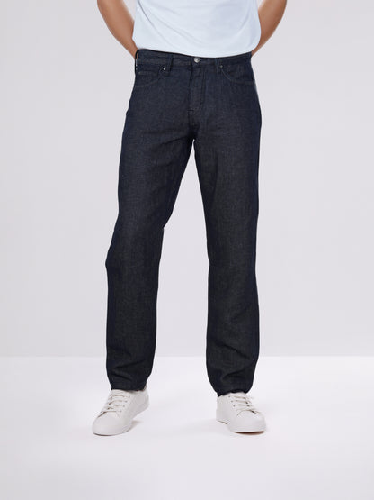 Celio* Men Black Solid Straight Fit Cotton-Linen-Blend Jeans