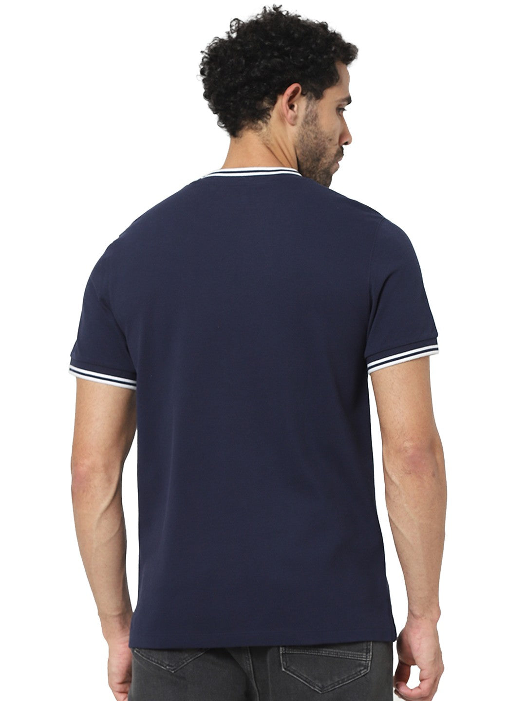 Celio Men Navy Blue Solid Straight Fit Cotton T-Shirts