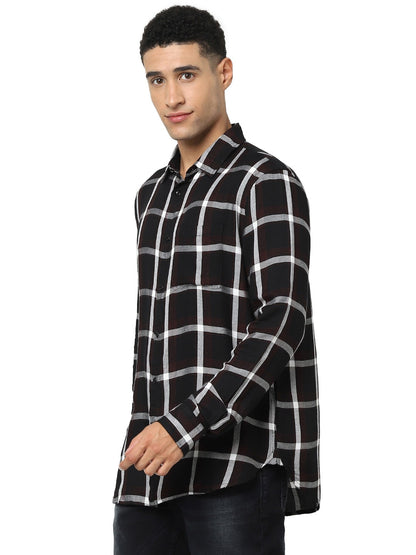 Celio Men Black Checked Regular Fit Viscose Shirts