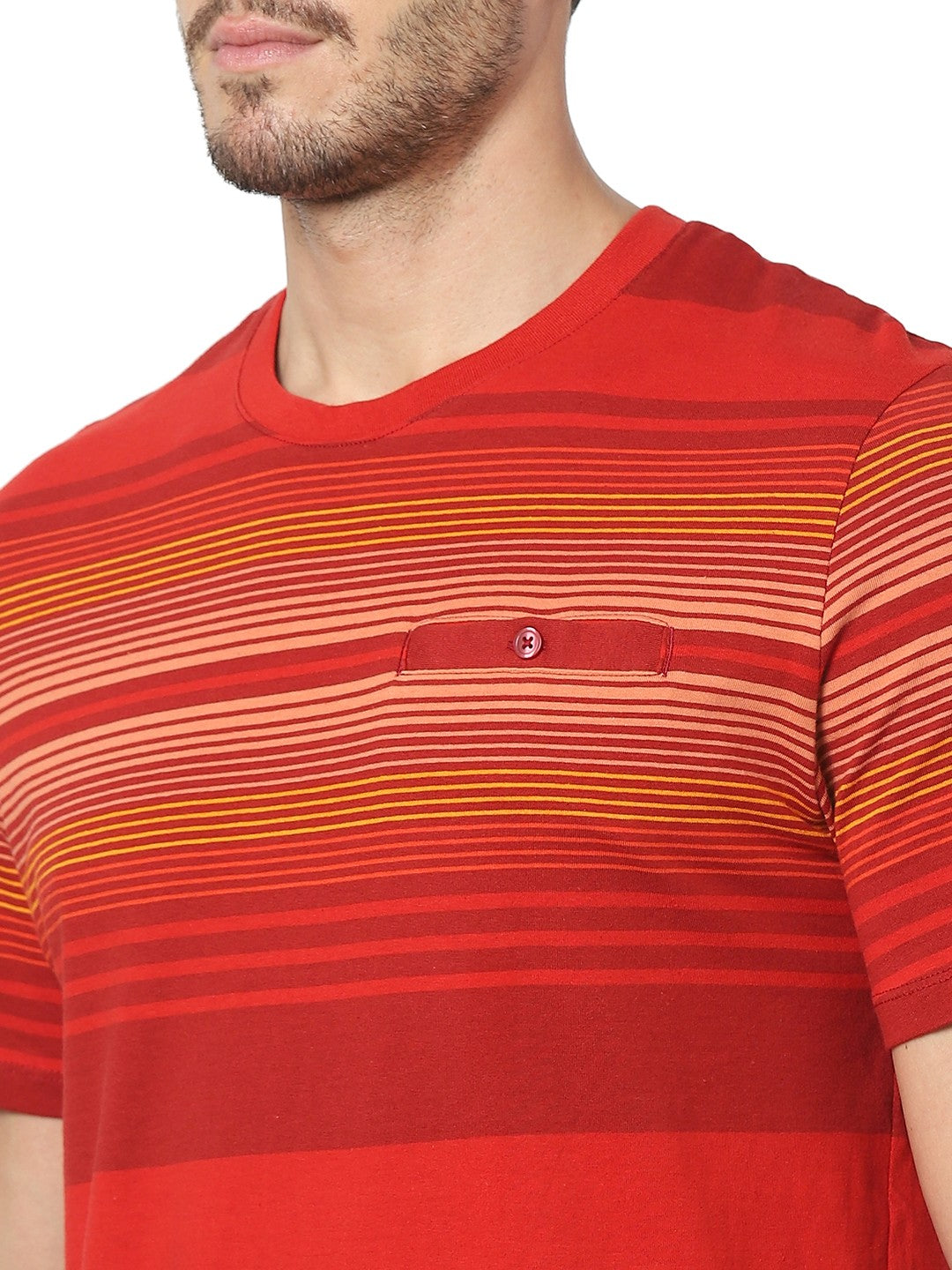 Celio Men Red Striped Regular Fit Cotton T-Shirts