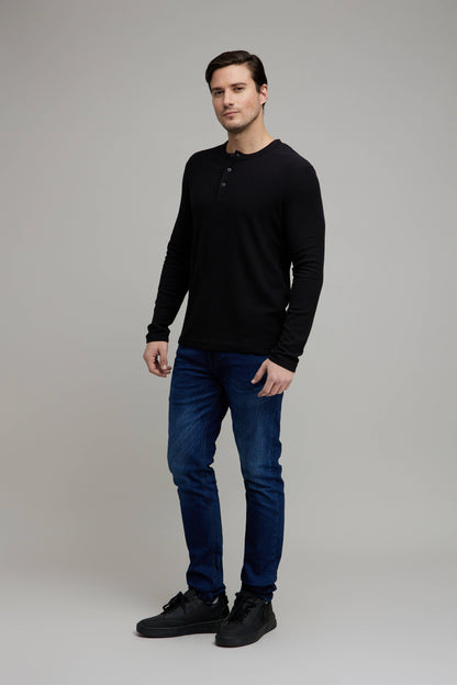 Celio Men Black Solid Regular Fit Cotton T-Shirts