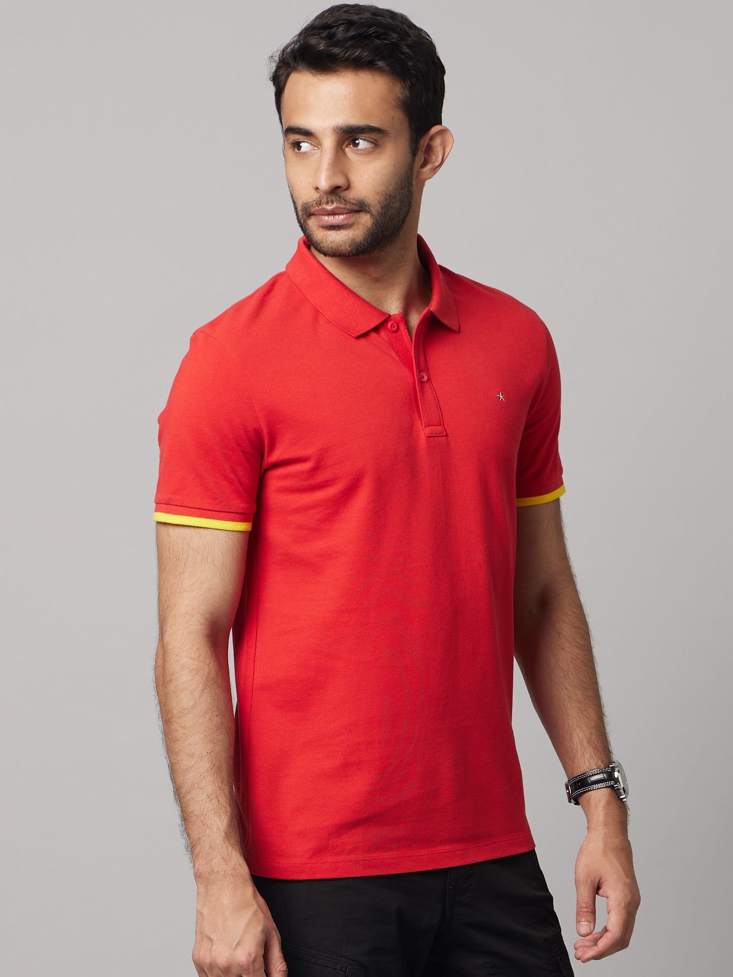 Celio Men Red Solid Regular Fit Cotton T-Shirts