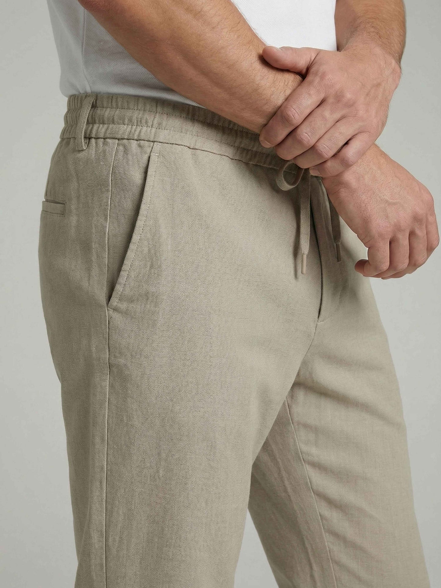 Celio* Men Beige Solid Regular Fit Polyester Trousers