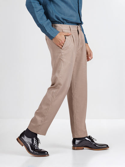 Celio* Men Beige Straight Fit Viscose Rayon Tencel Trouser