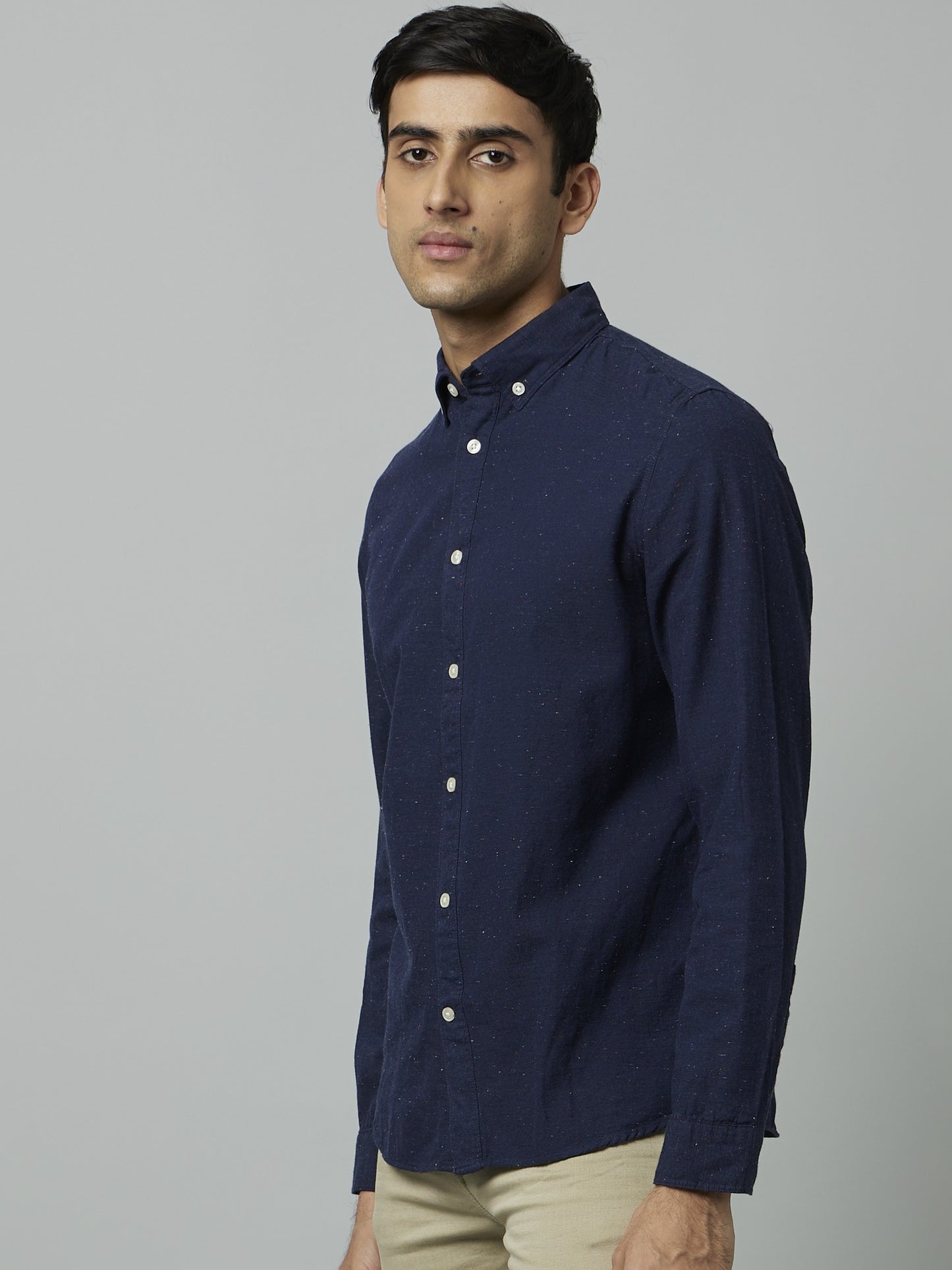 Celio Men Navy Blue Solid Regular Fit Cotton Shirts