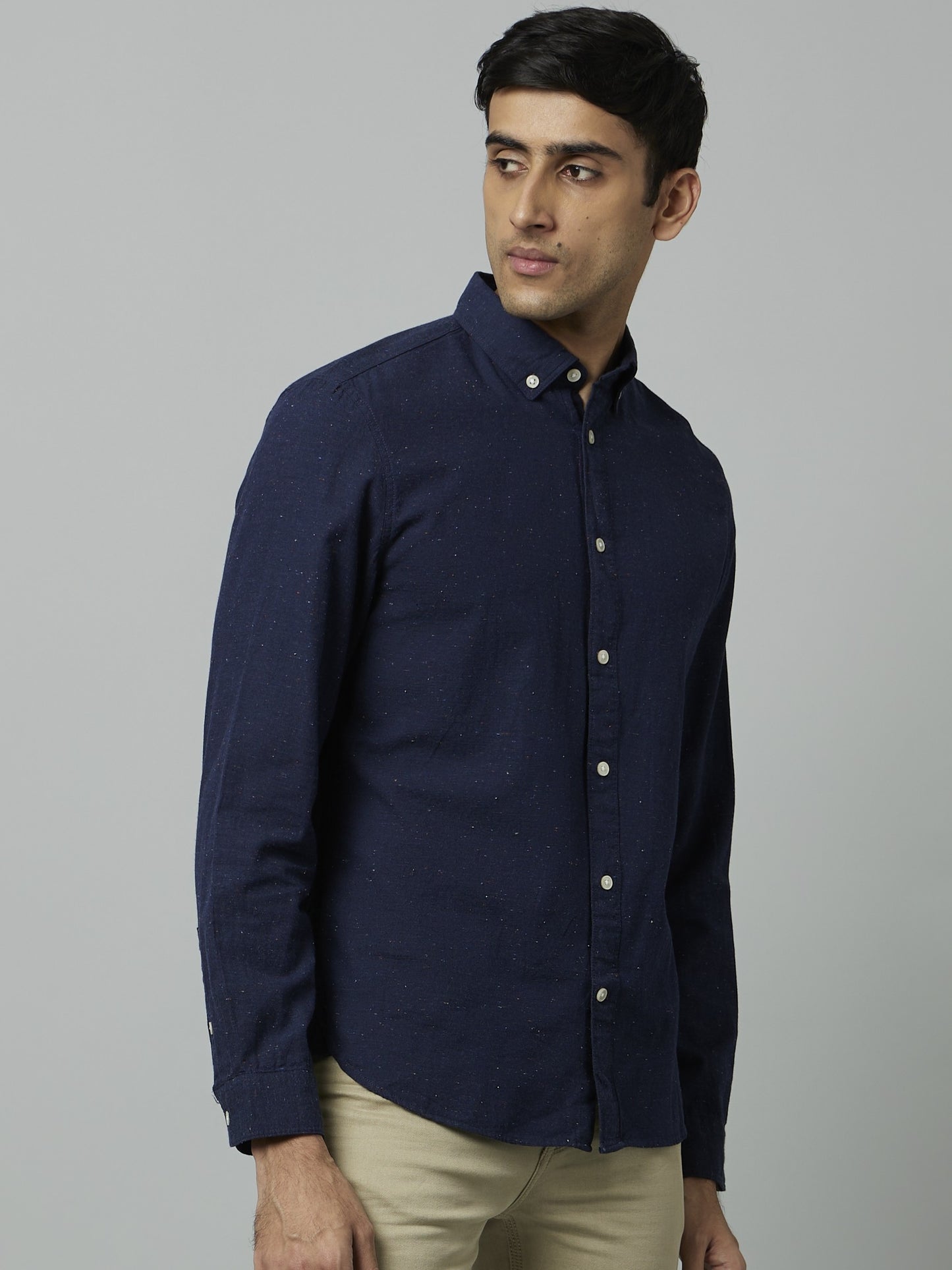 Celio Men Navy Blue Solid Regular Fit Cotton Shirts