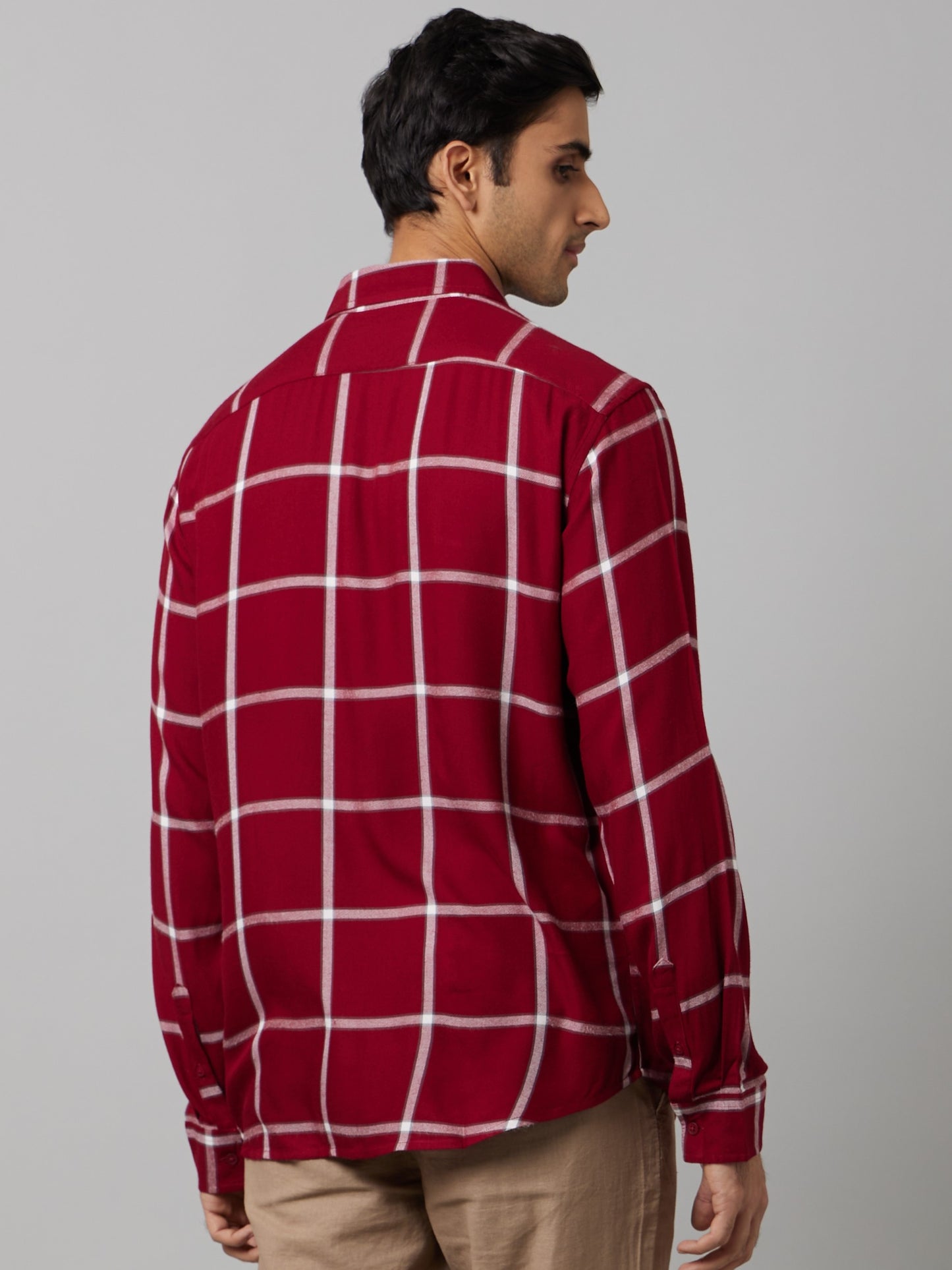 Celio Men Red Checked Regular Fit Viscose Shirts