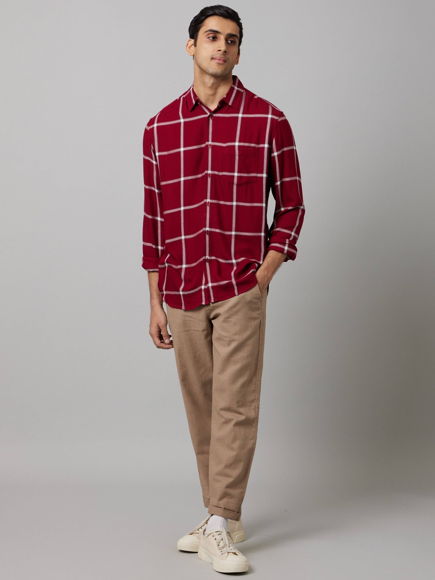 Celio Men Red Checked Regular Fit Viscose Shirts