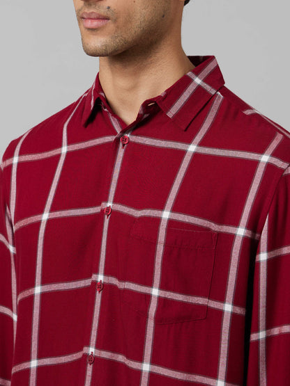 Celio Men Red Checked Regular Fit Viscose Shirts