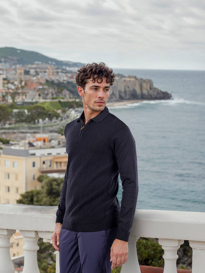 Celio Men Black Solid Regular Fit Cotton T-Shirts