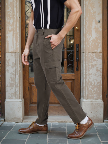 Celio* Men Olive Solid Slim Fit Cotton Cargo