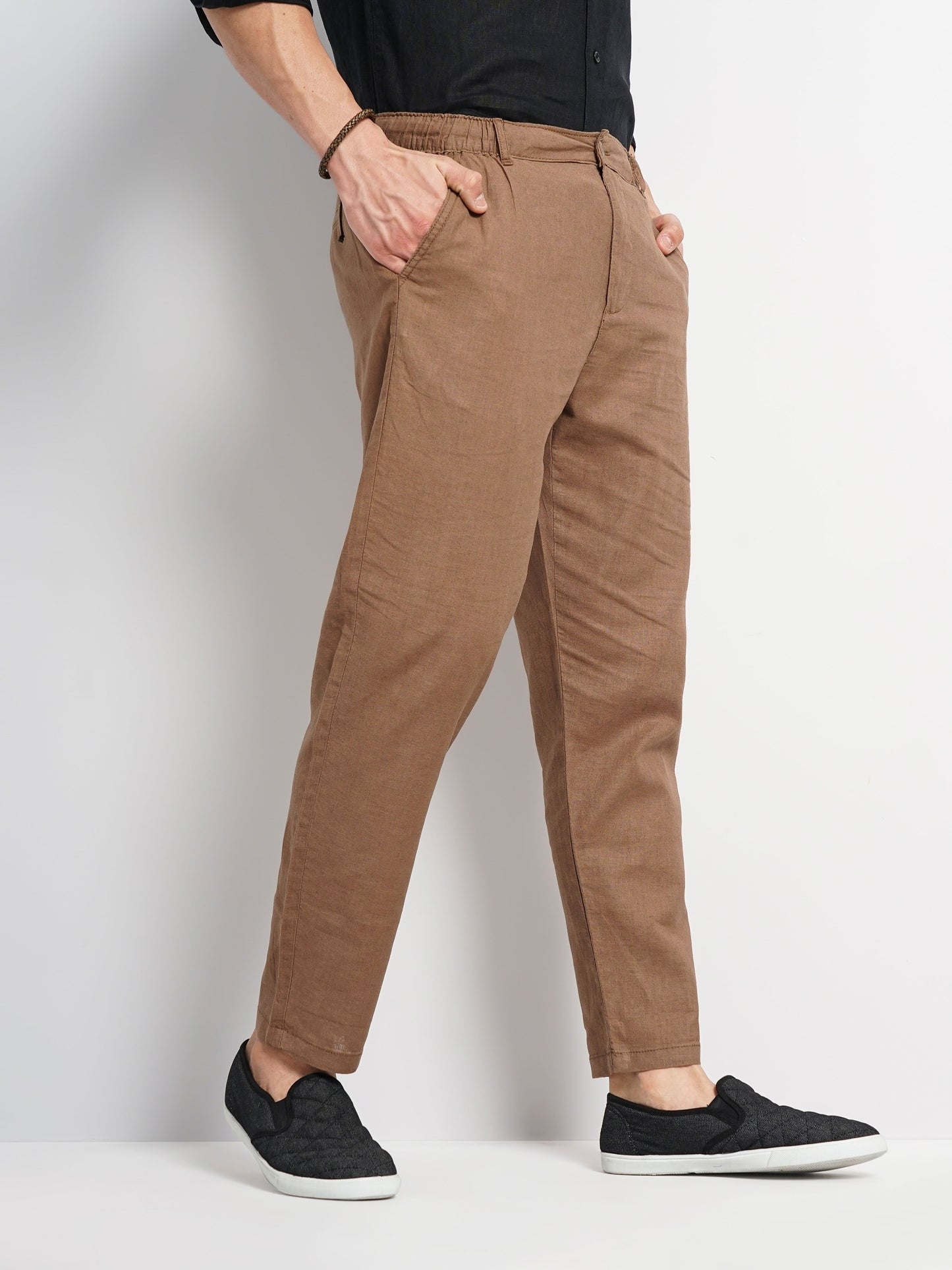 Celio* Men Brown Solid Regular Fit Linen Trousers