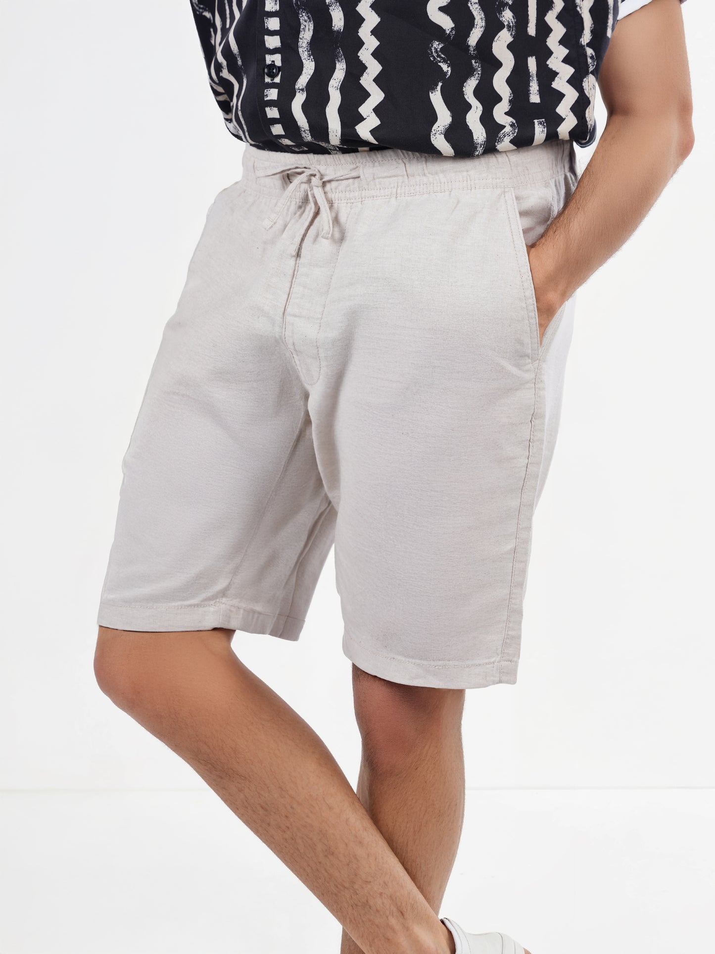 Green Linen Regular Fit Shorts