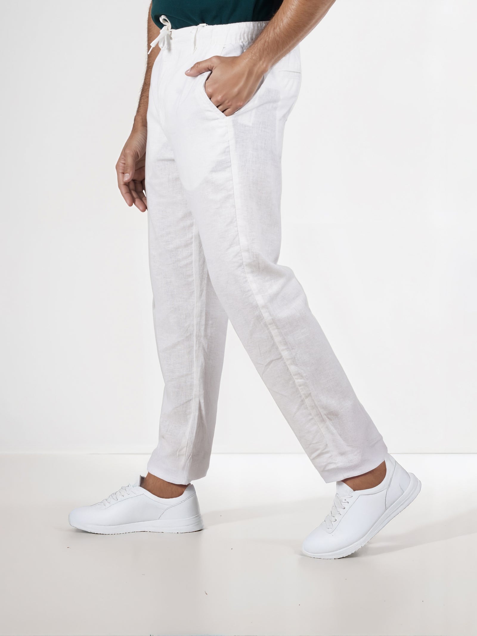 Celio* Cotton-Blend Regular Fit White Trouser