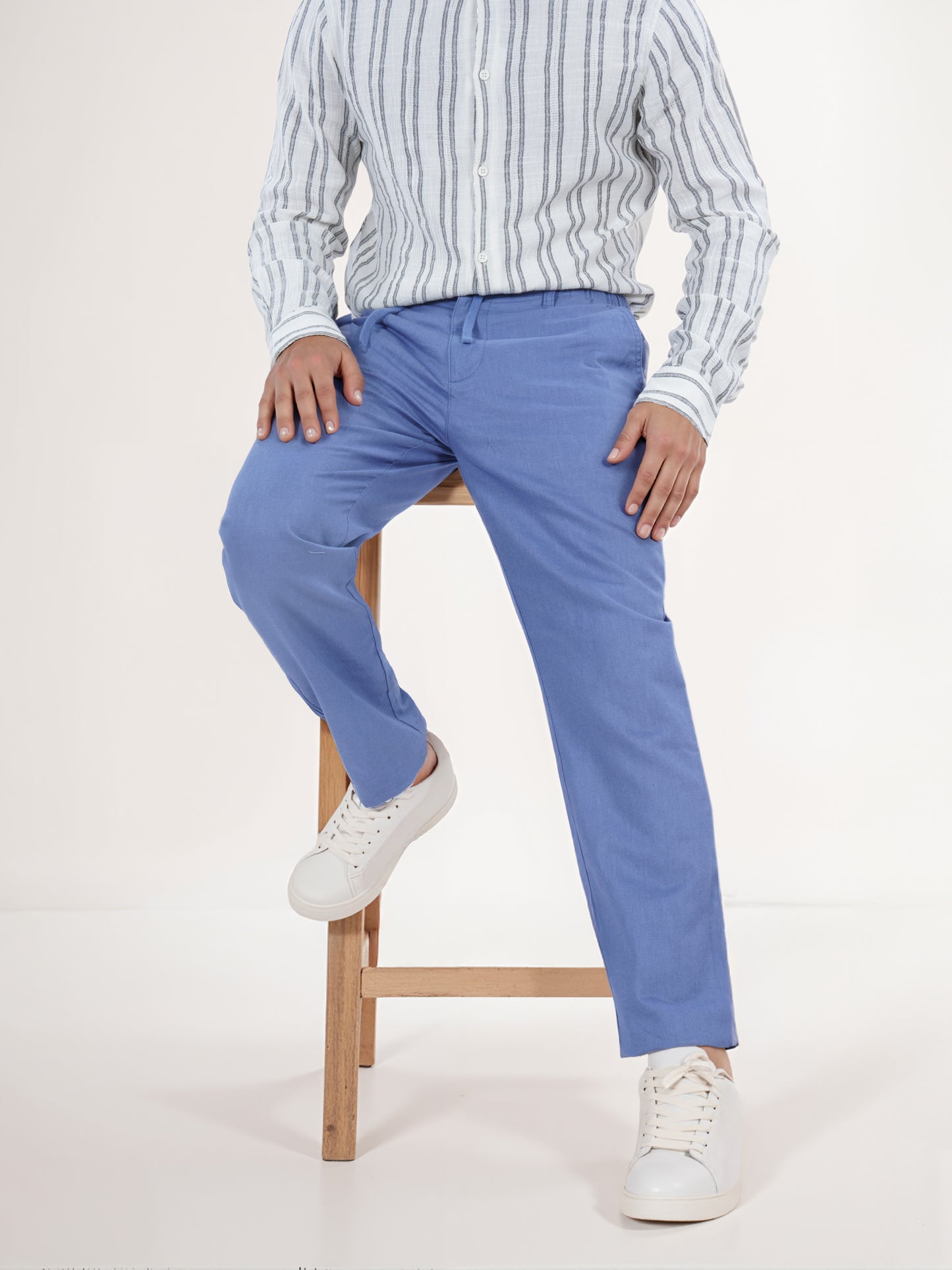 Celio* Men Blue Solid Straight Fit Linen Trouser