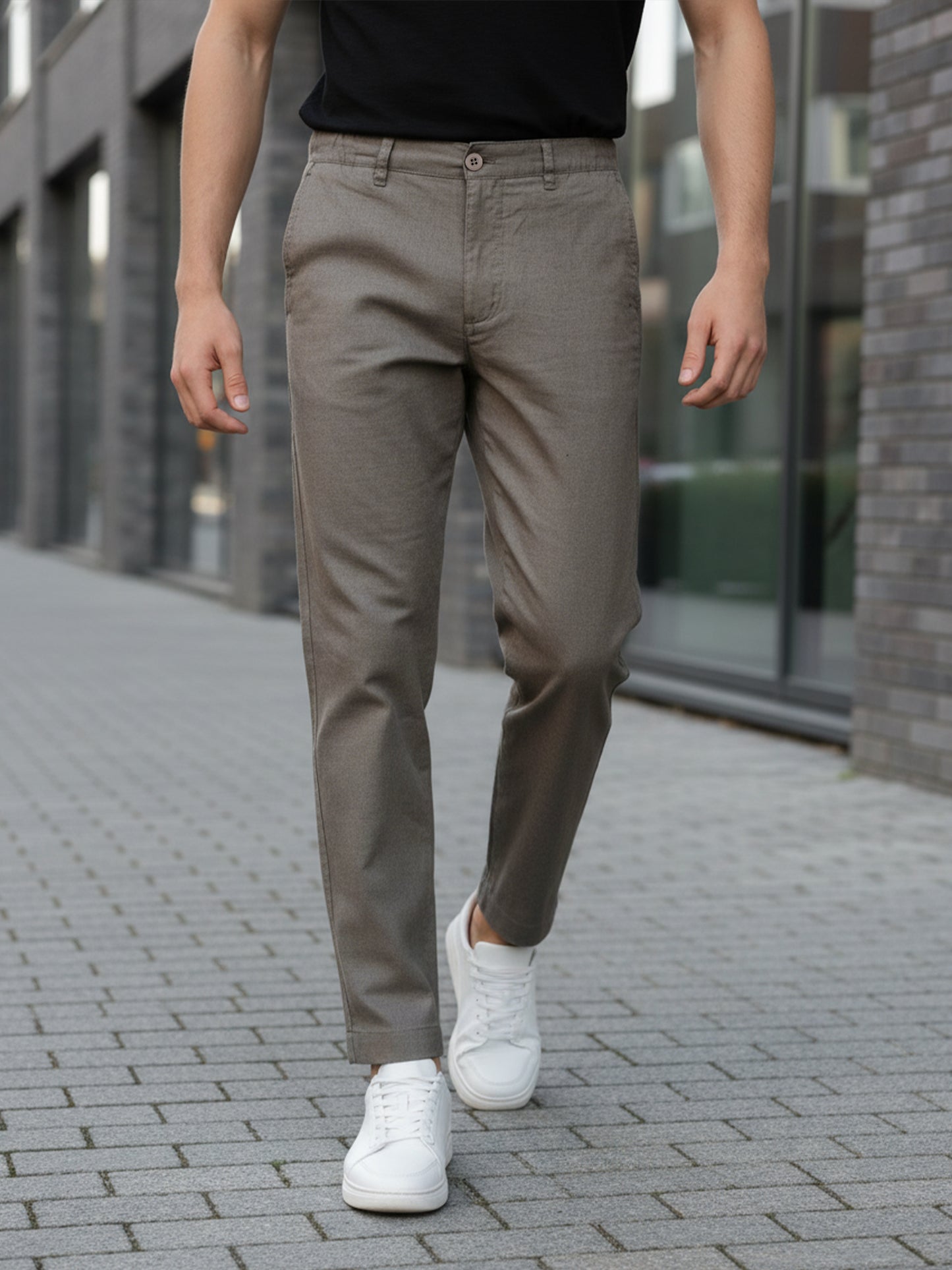 Celio Men Khaki Solid Straight Fit Cotton-Linen-Blend Trousers